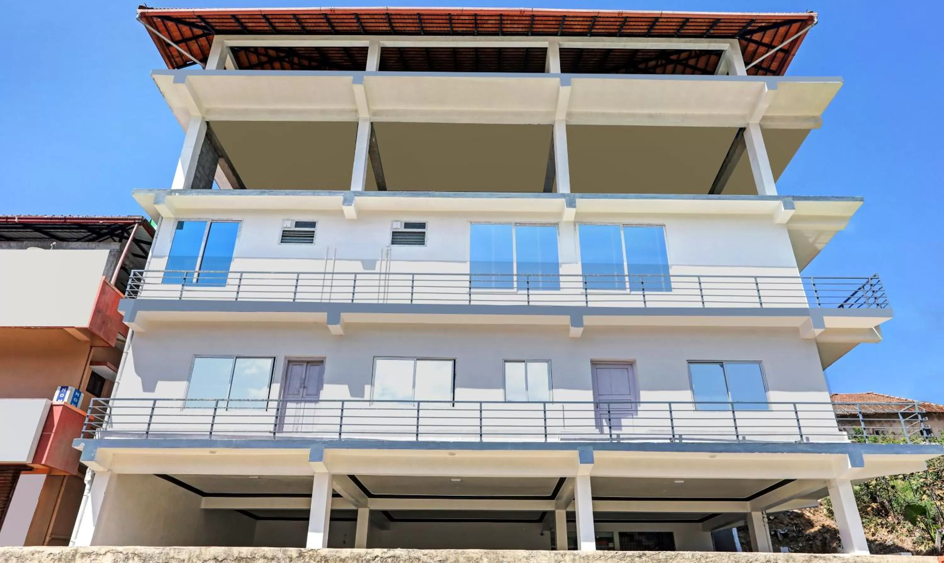 Property building in Treebo Doha King