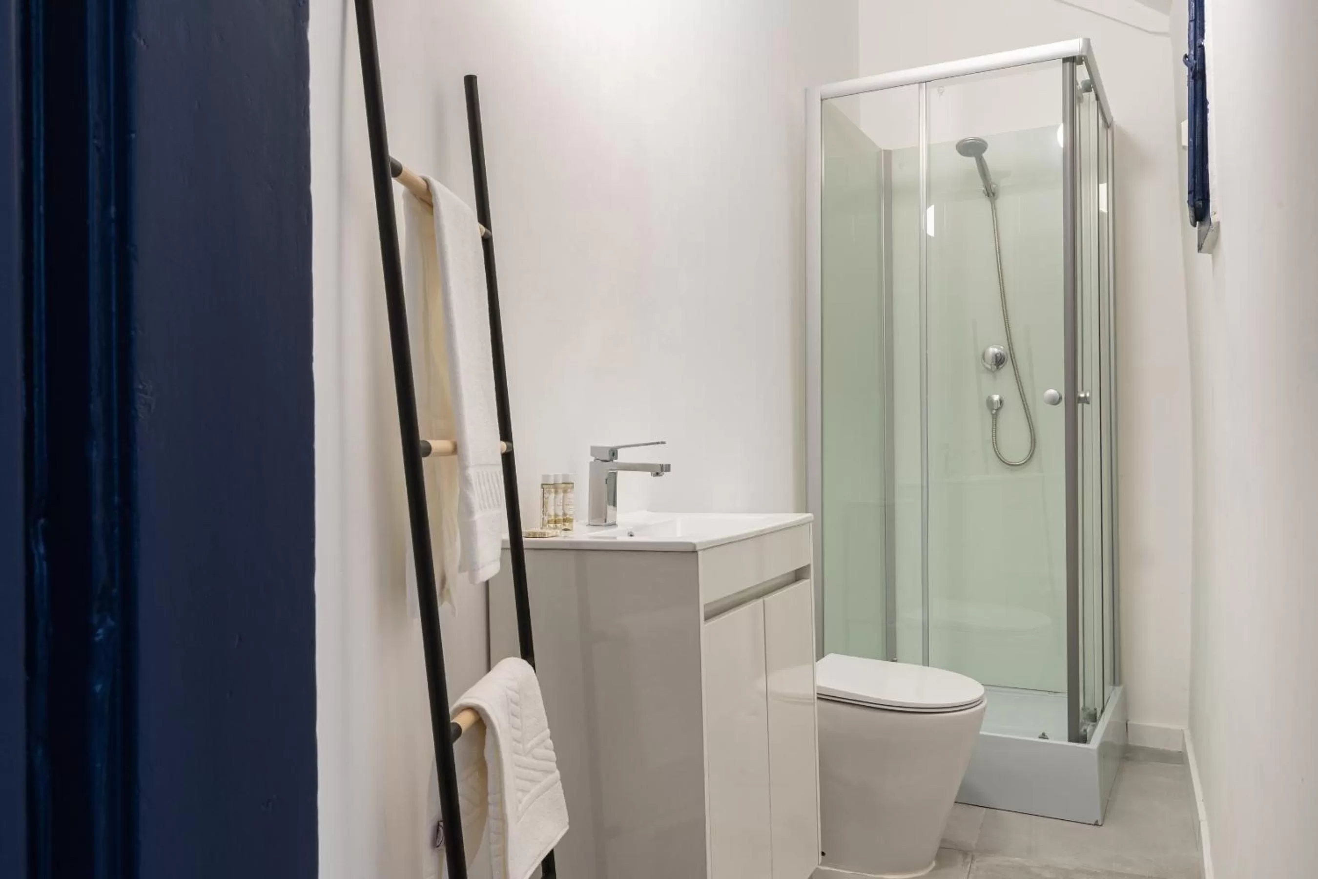 Bathroom in Succeed Terreiro do Paço Suites