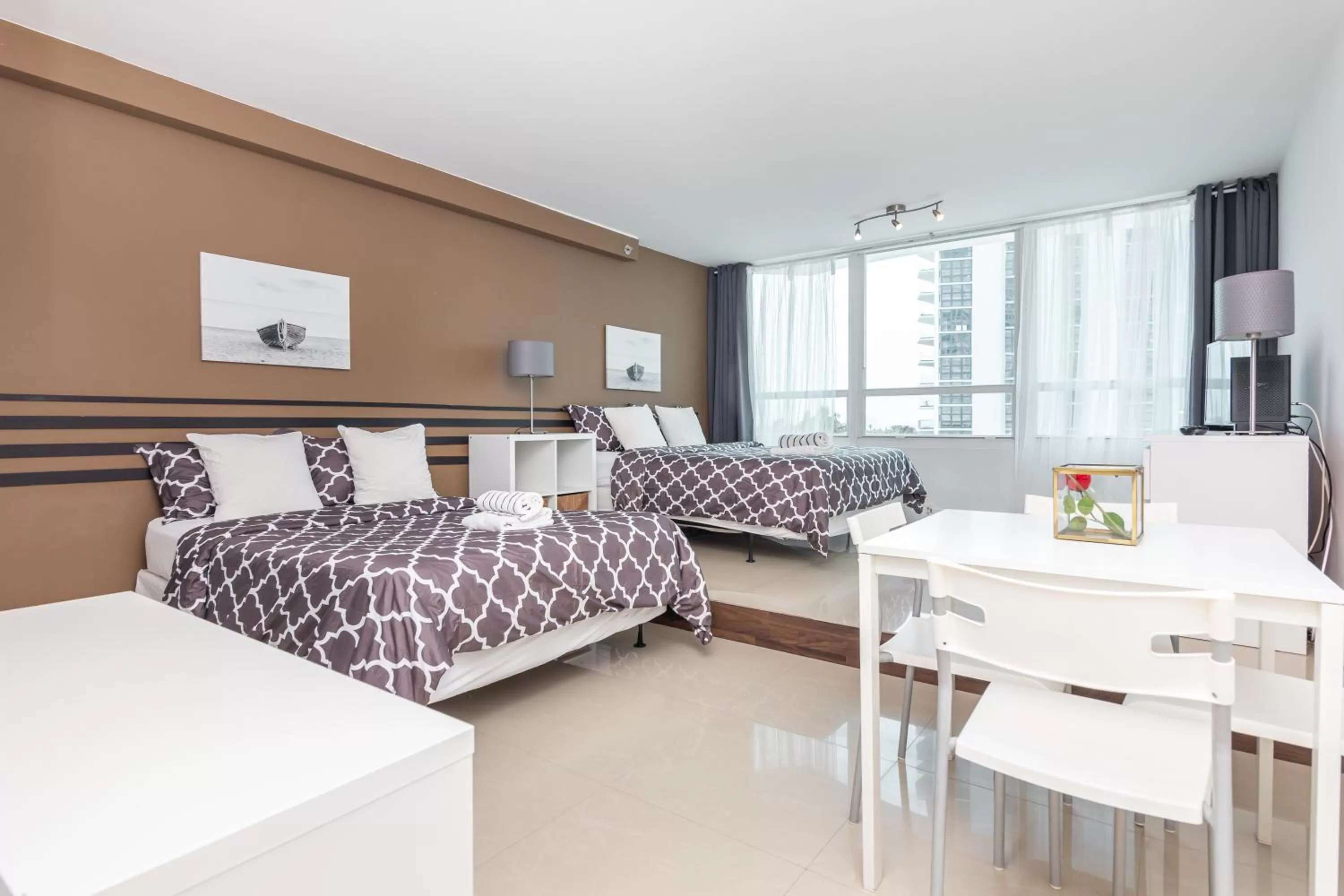 Deluxe Studio in Girasole Rentals