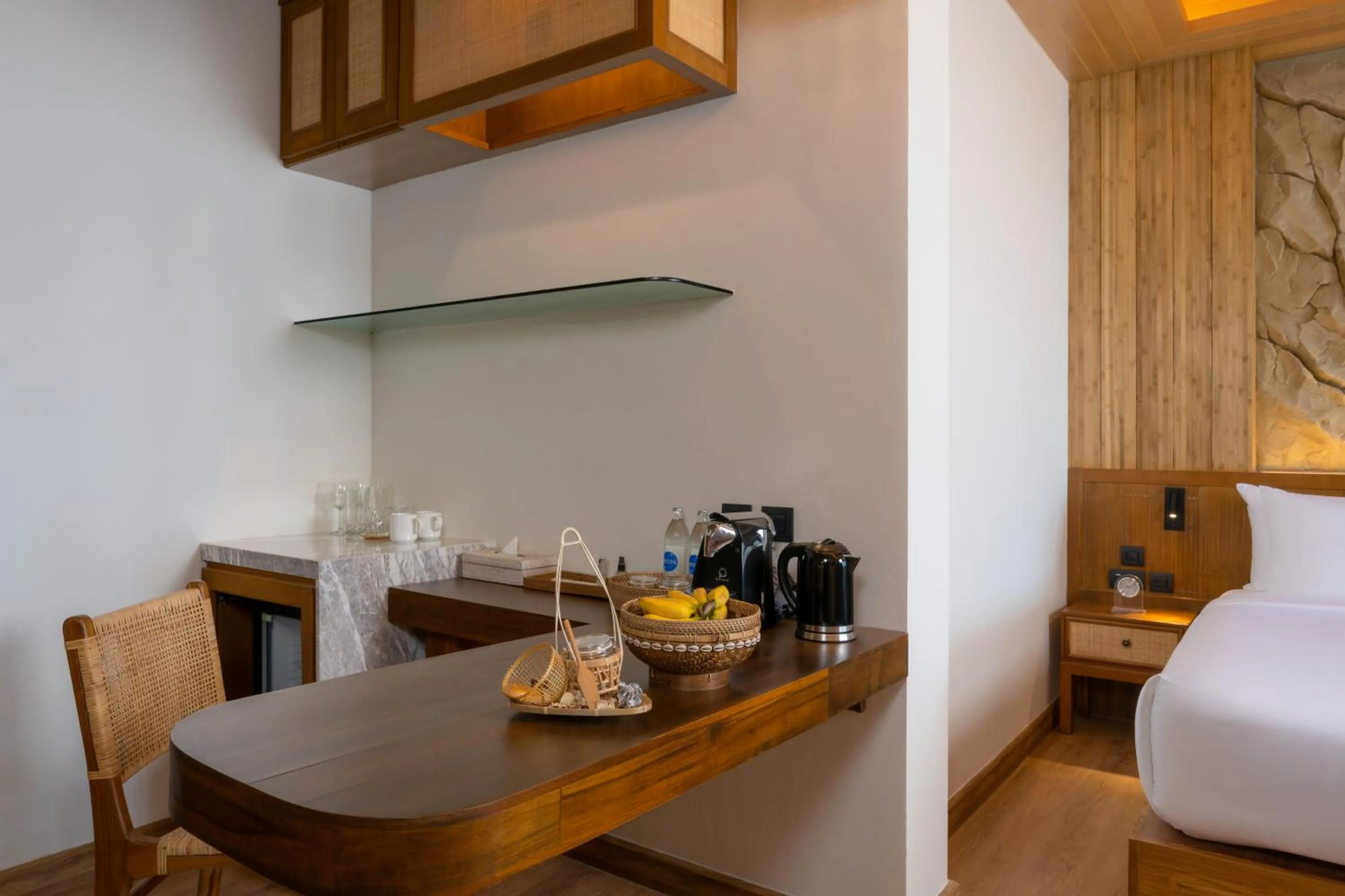 Coffee/tea facilities, Bed in SINAE Phuket Luxury Hotel