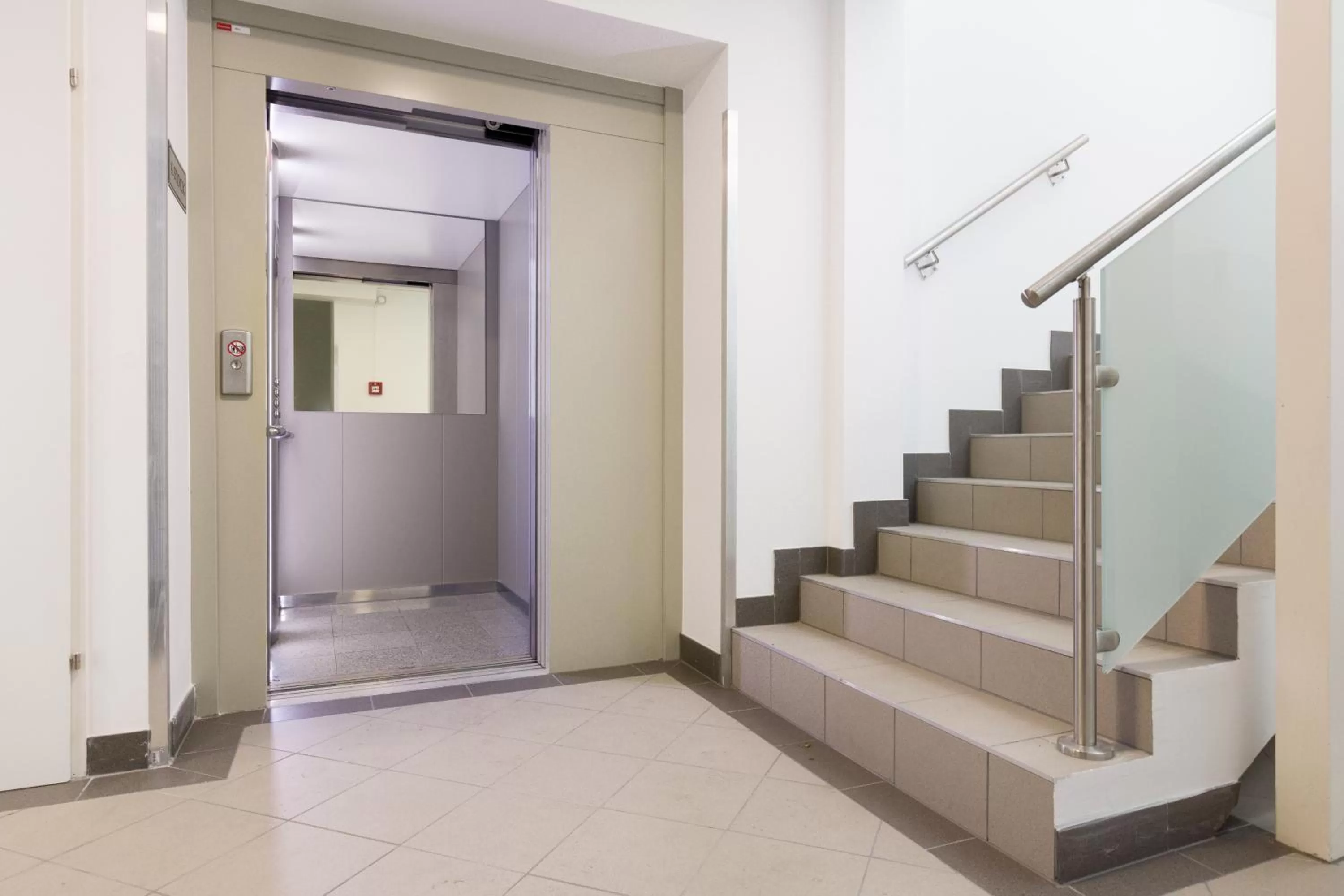 Property building in Vienna Stay Apartments or Rooms 1050