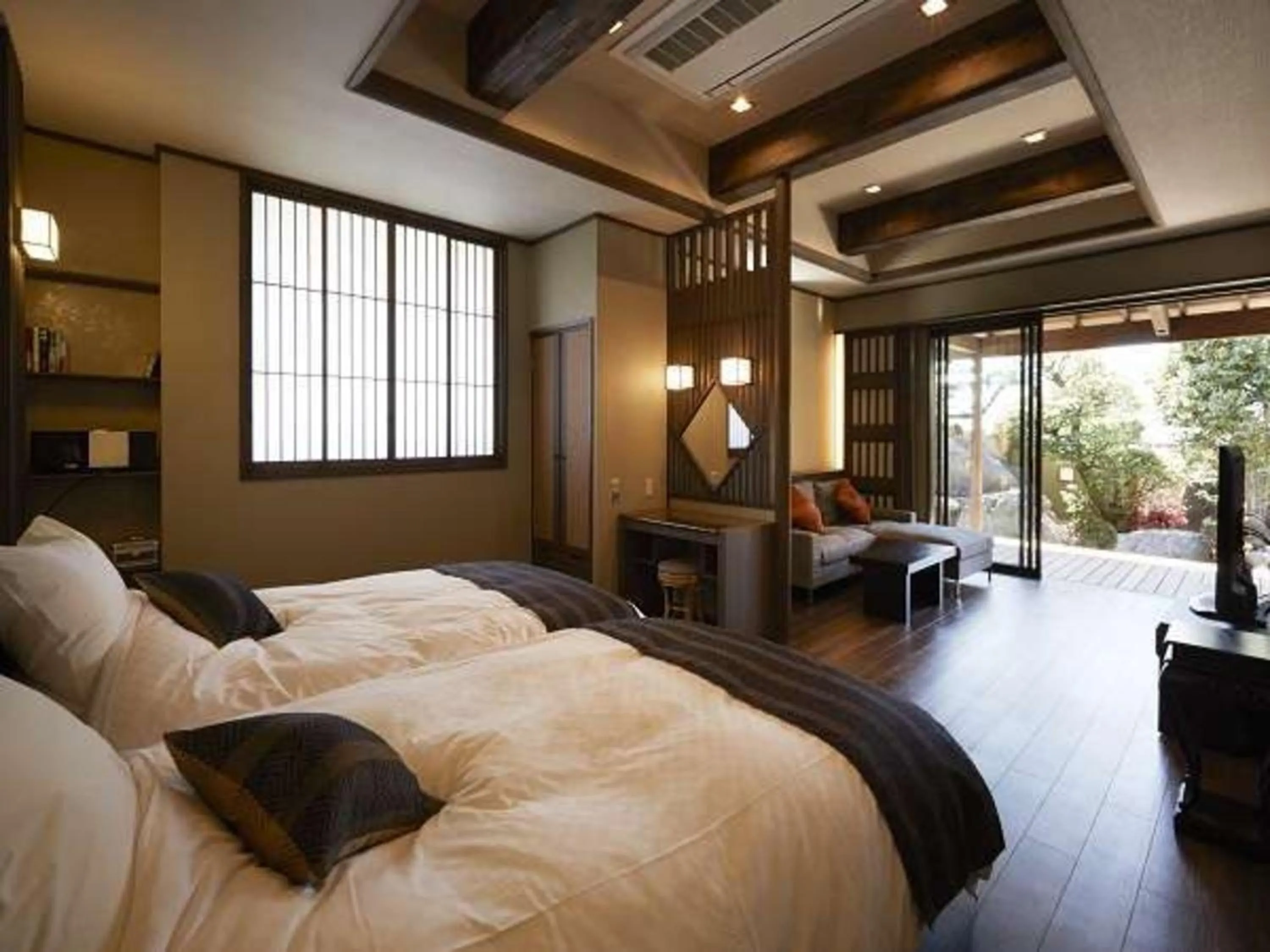 Photo of the whole room, Bed in Ryokan Shinsen