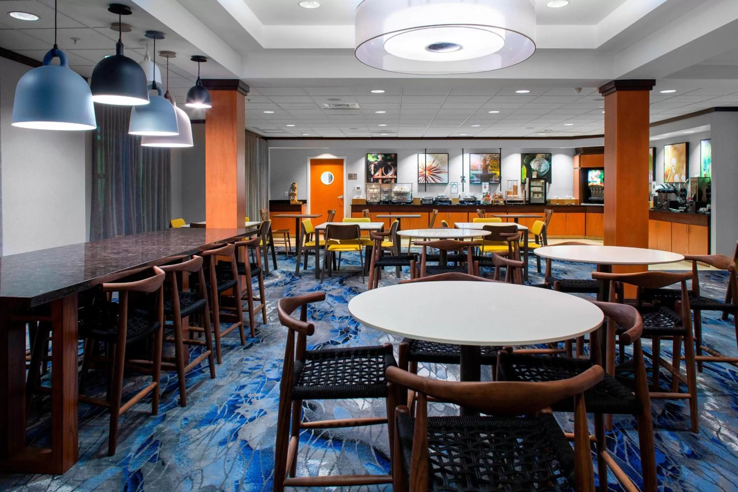 Restaurant/places to eat in Fairfield Inn and Suites by Marriott Gadsden