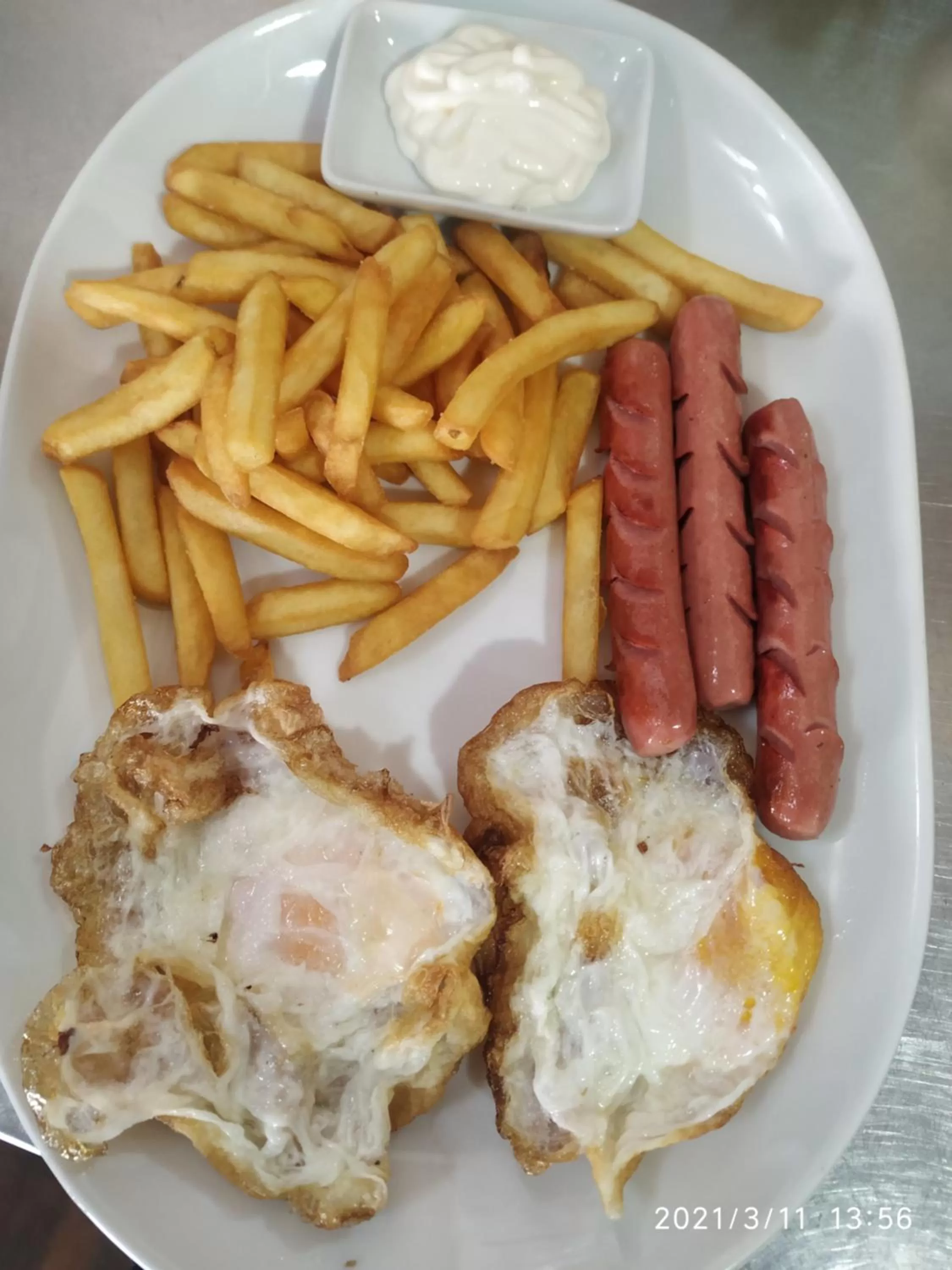 Hostal agripino y Restaurante asiático