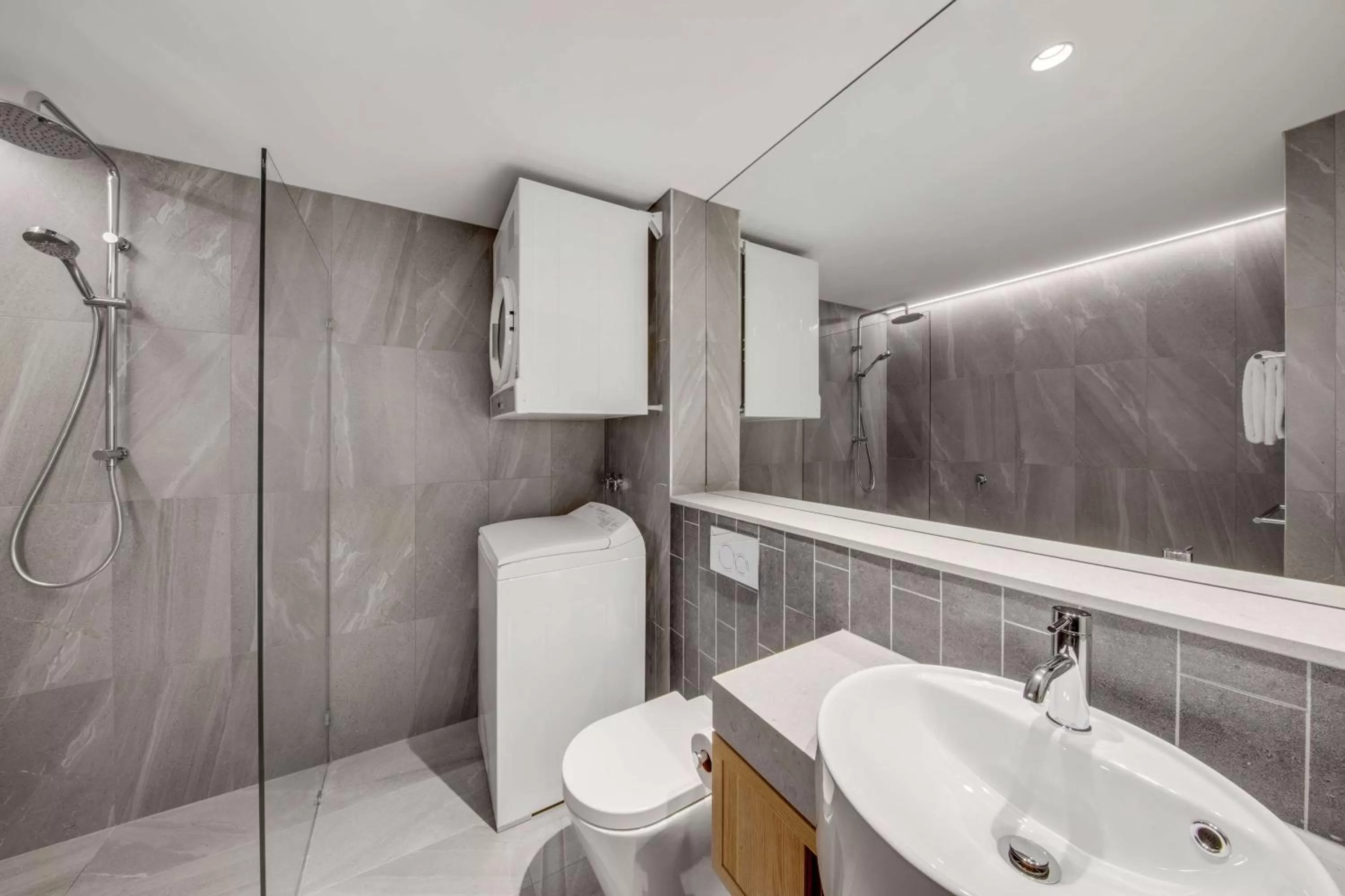 Toilet in Vibe Hotel Hobart