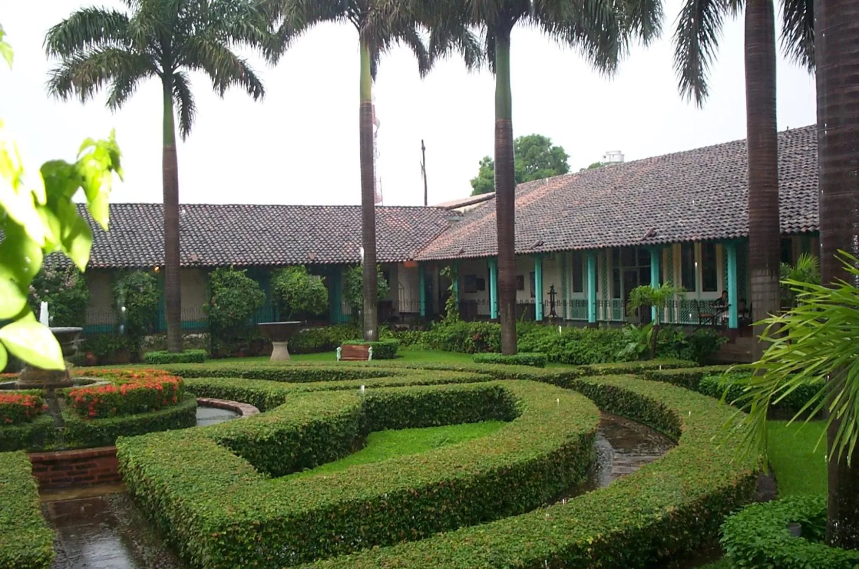 Garden view, Property Building in Hotel El Convento Leon Nicaragua