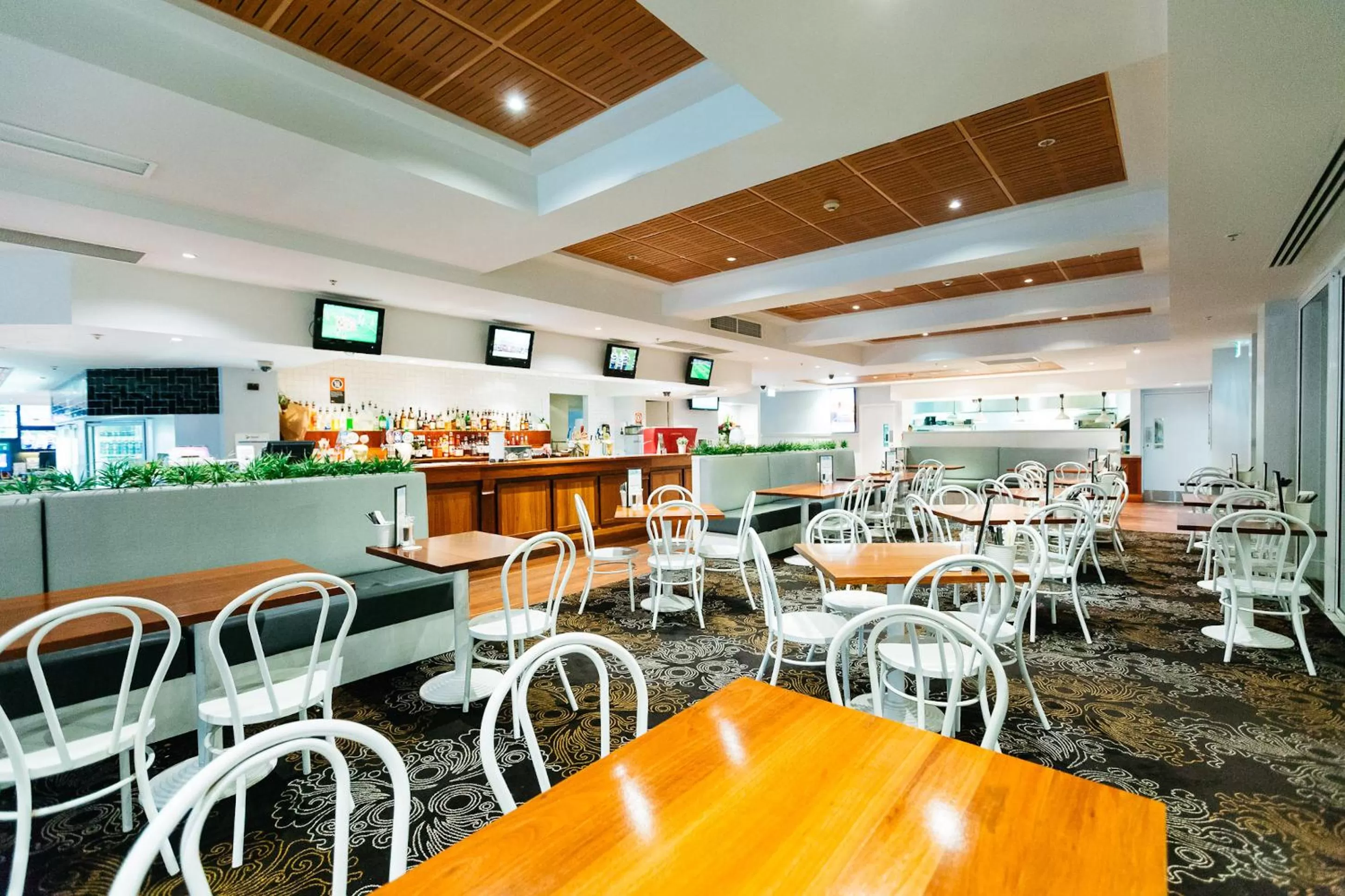 Restaurant/places to eat in Coniston Hotel Wollongong