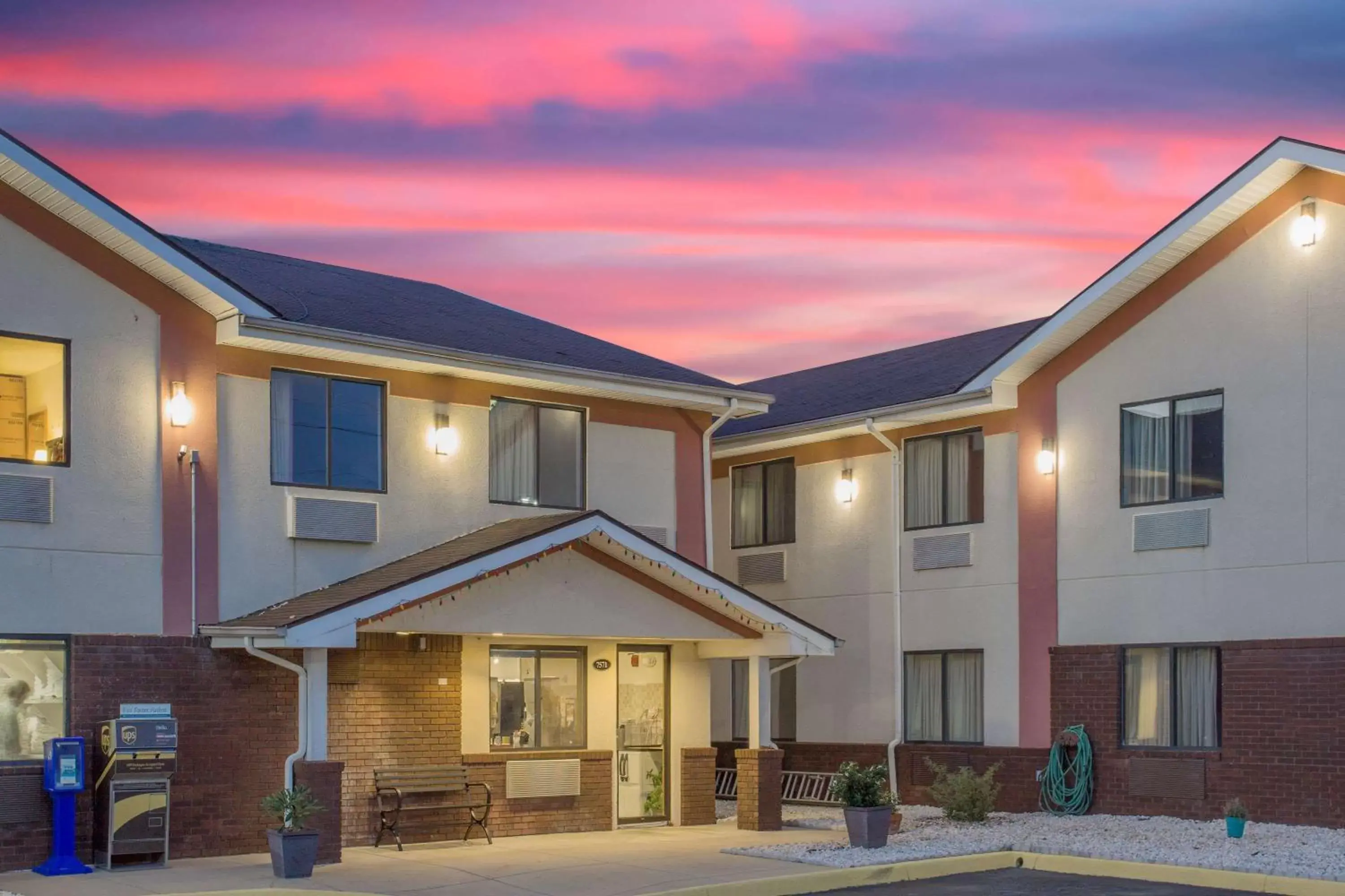 Super 8 by Wyndham Appomattox VA Super 8 by Wyndham Appomattox VA