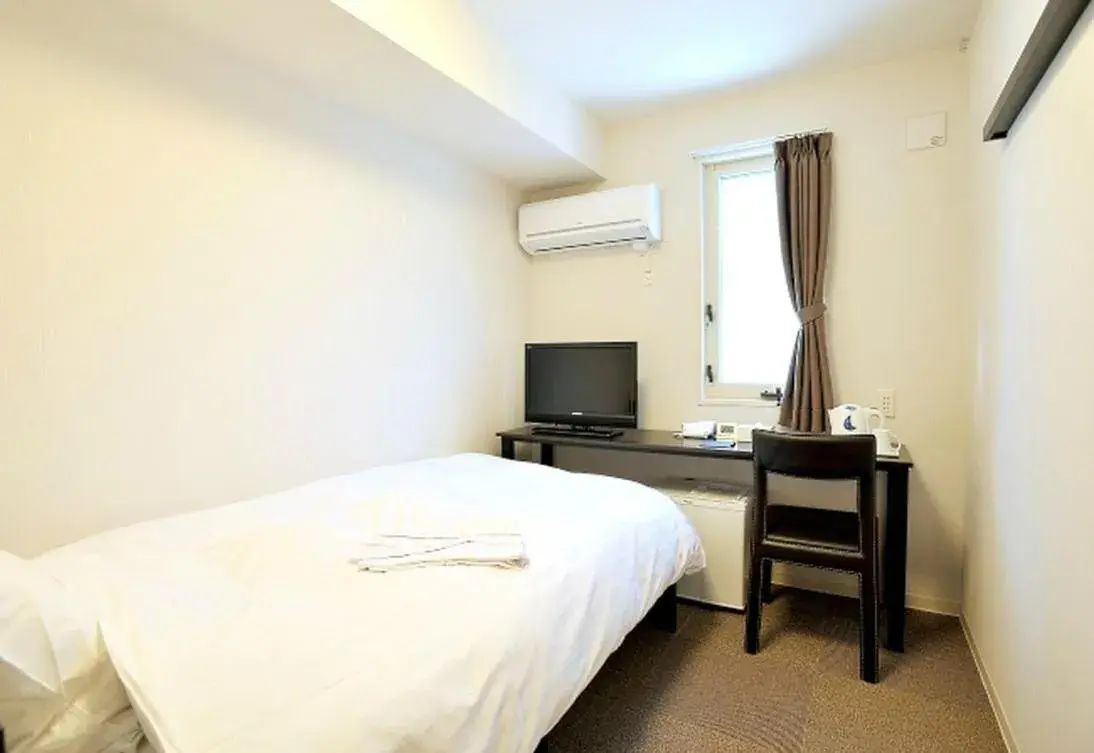 Single Room - Smoking in Value The Hotel Sendai Natori Single Room - Smoking in Value The Hotel Sendai Natori