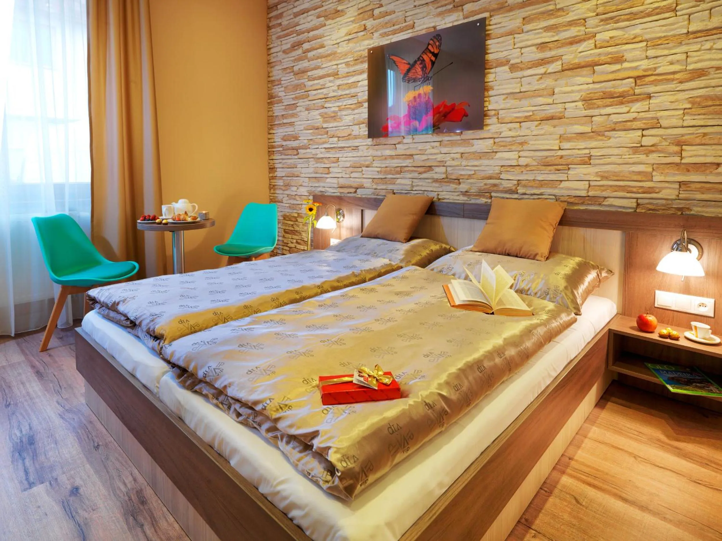 Photo of the whole room, Bed in Hotel Viktor