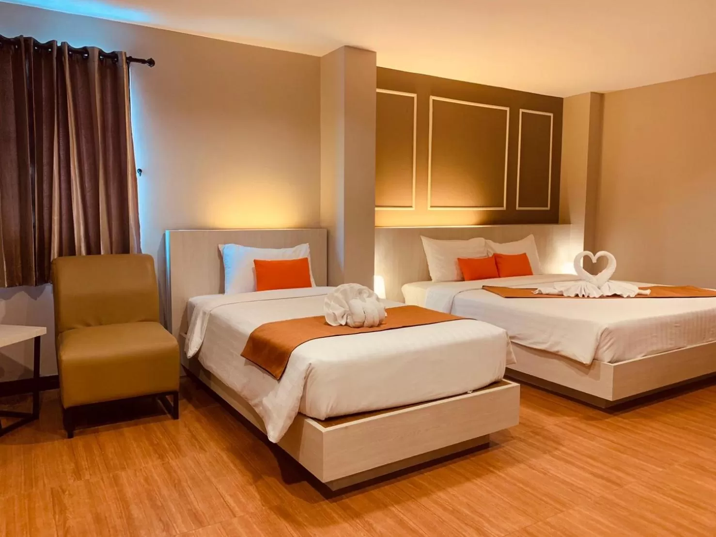 Bed in De Hug Hotel & Residence