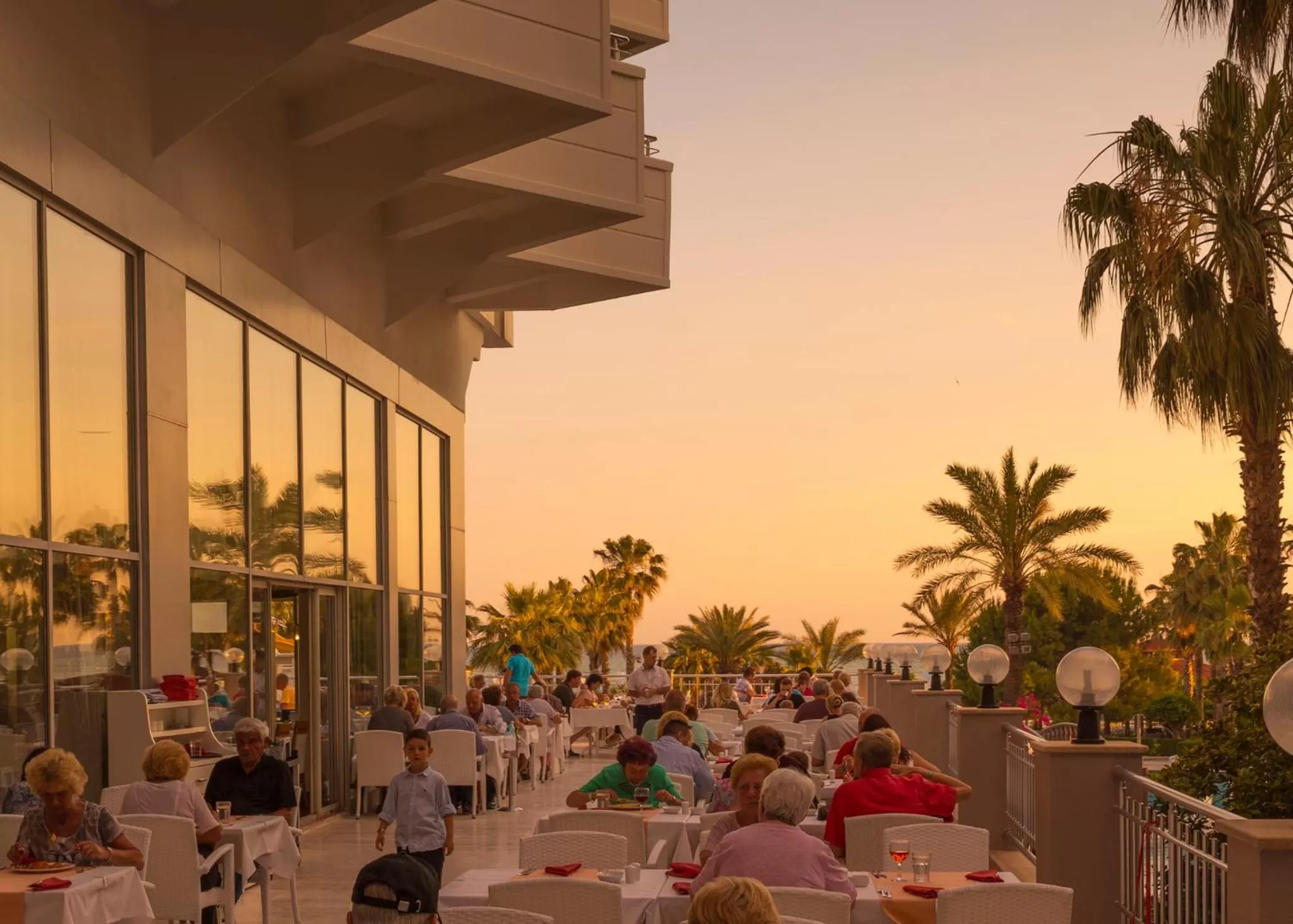 Restaurant/places to eat in Hotel Terrace Beach Resort All Inclusive