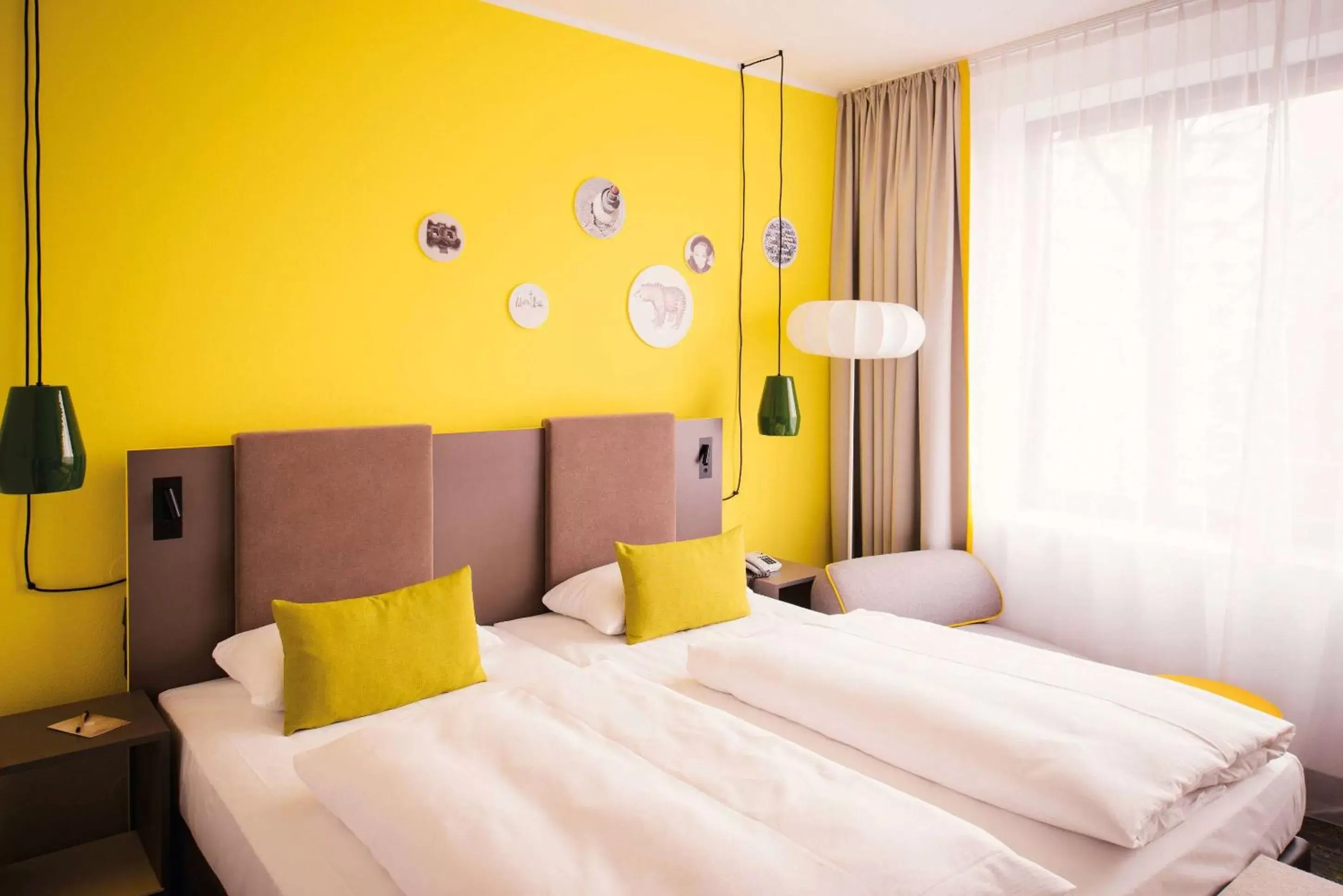 Photo of the whole room, Bed in Vienna House Easy by Wyndham Berlin Prenzlauer Berg Photo of the whole room, Bed in Vienna House Easy by Wyndham Berlin Prenzlauer Berg