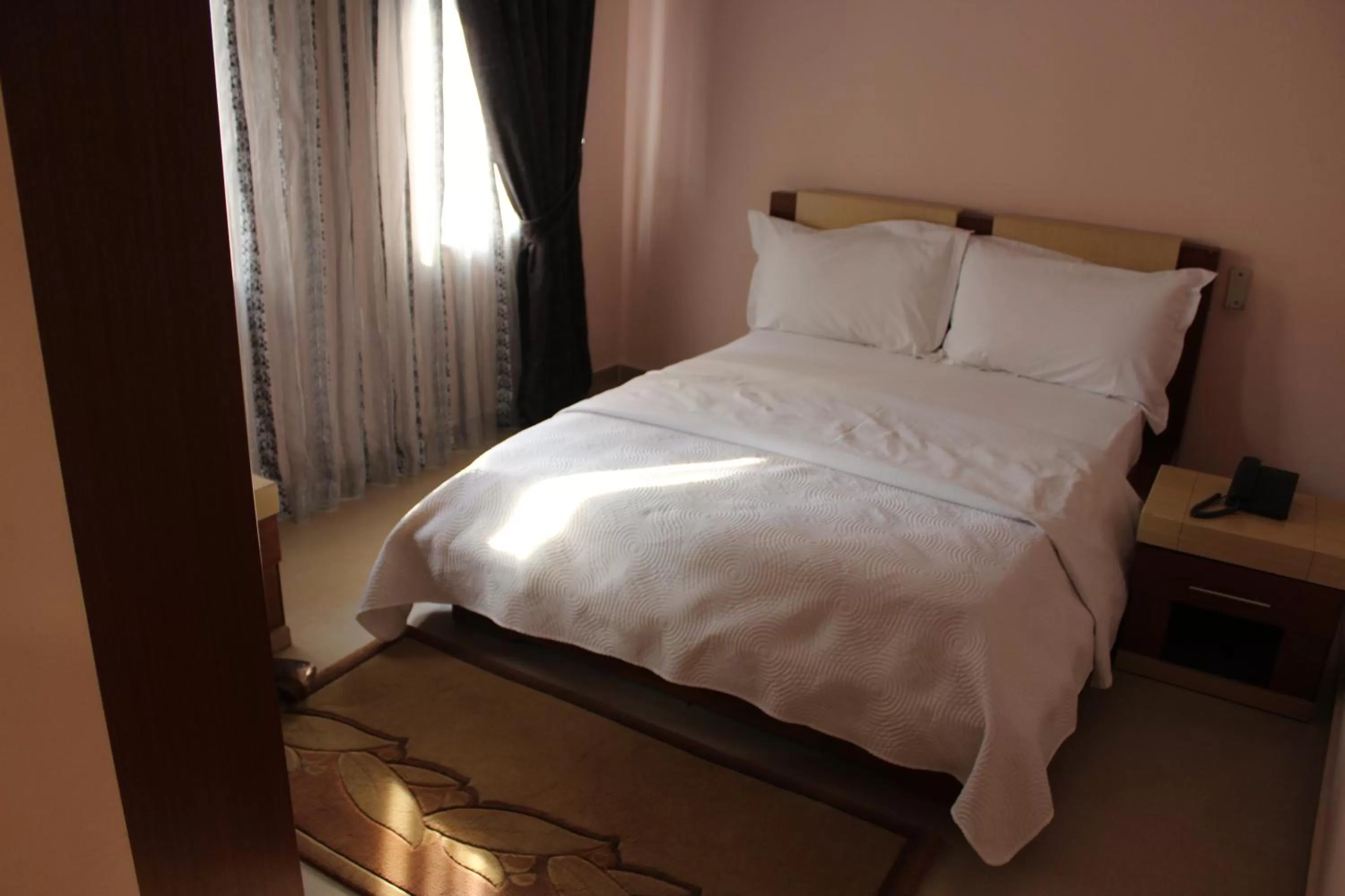 Bed in Hotel Piemonte