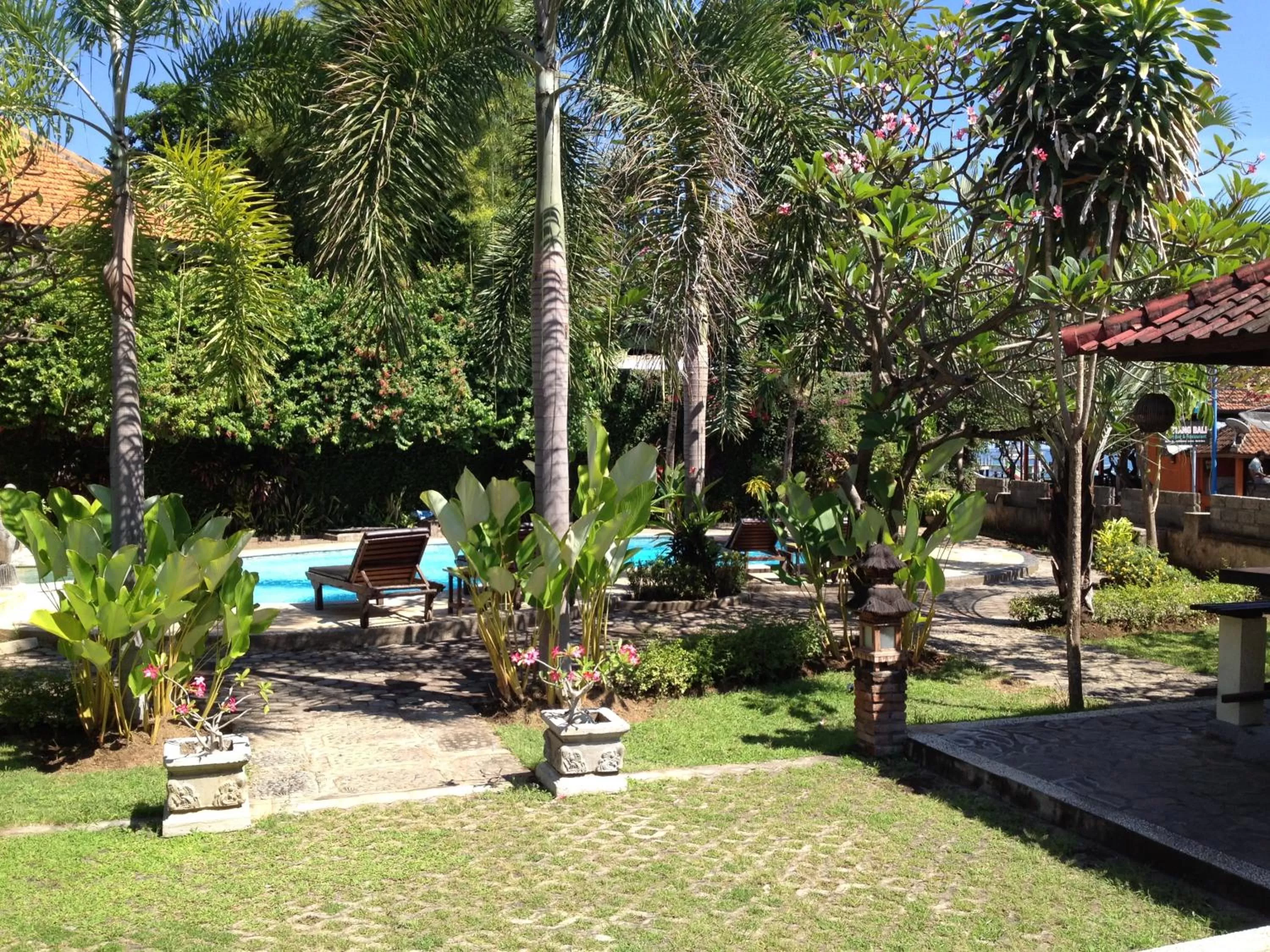 Garden, Patio/Outdoor Area in Astina Hotel