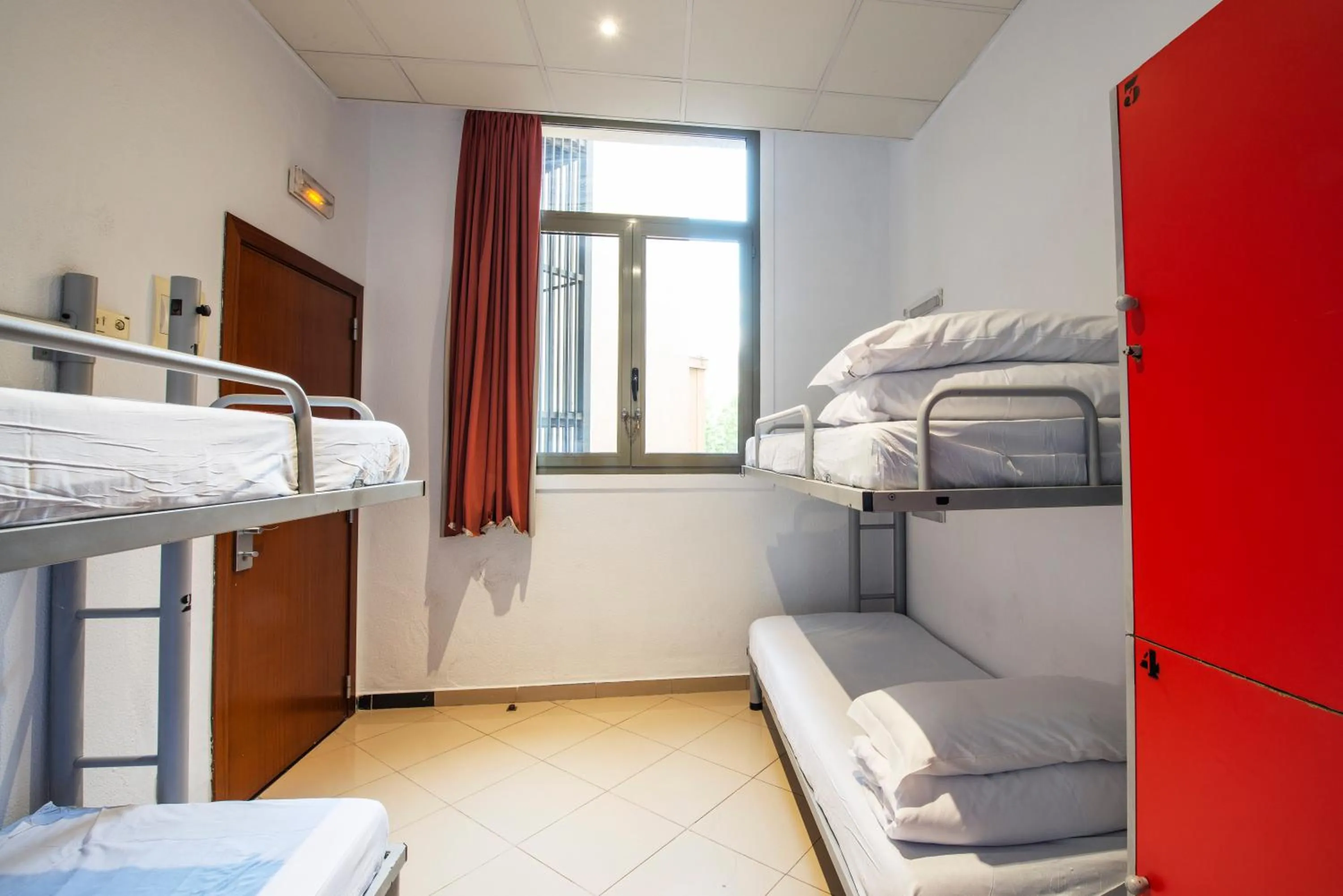 bunk bed, Bed in Safestay Barcelona Passeig de Gràcia