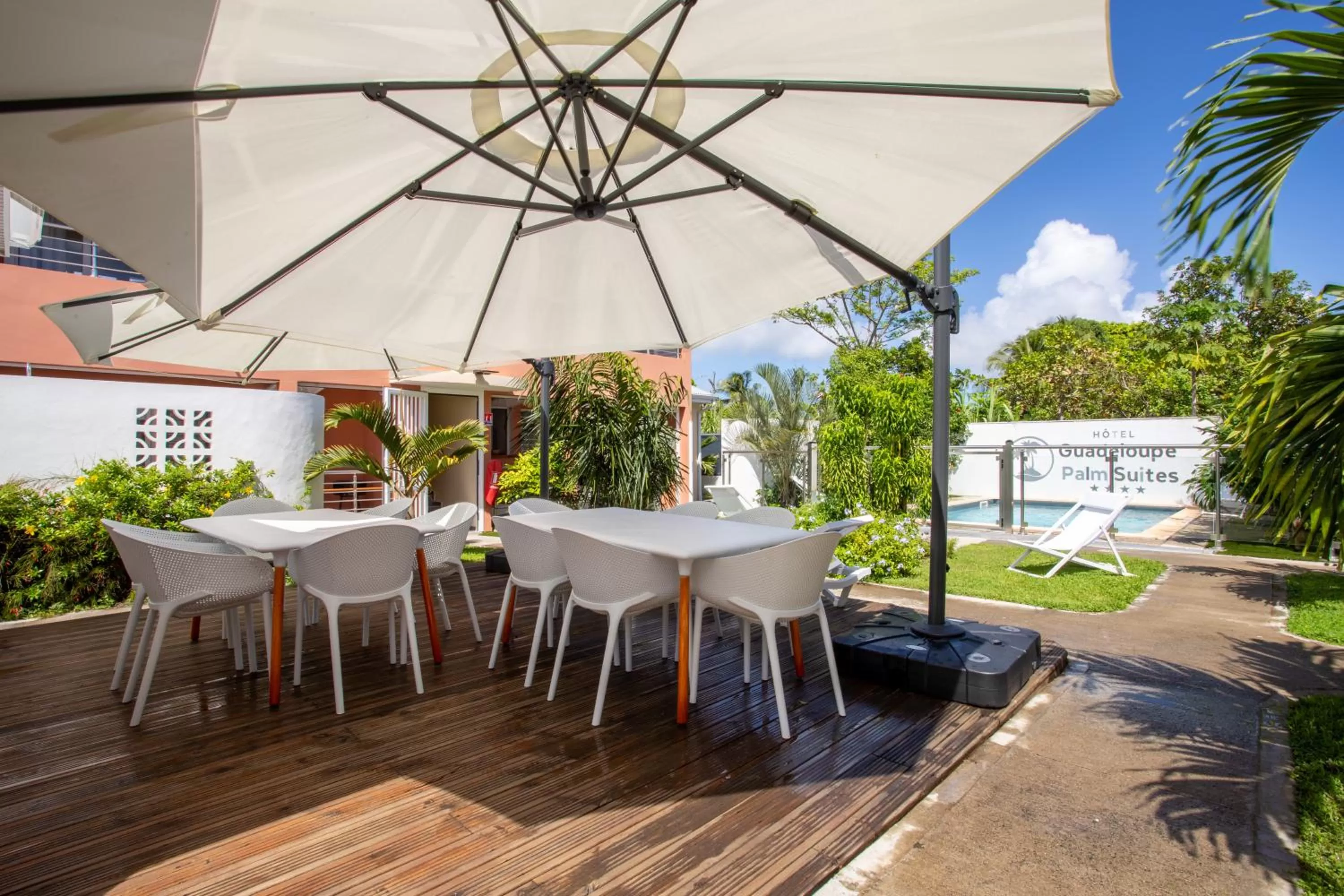 Breakfast in Hôtel Guadeloupe Palm Suites