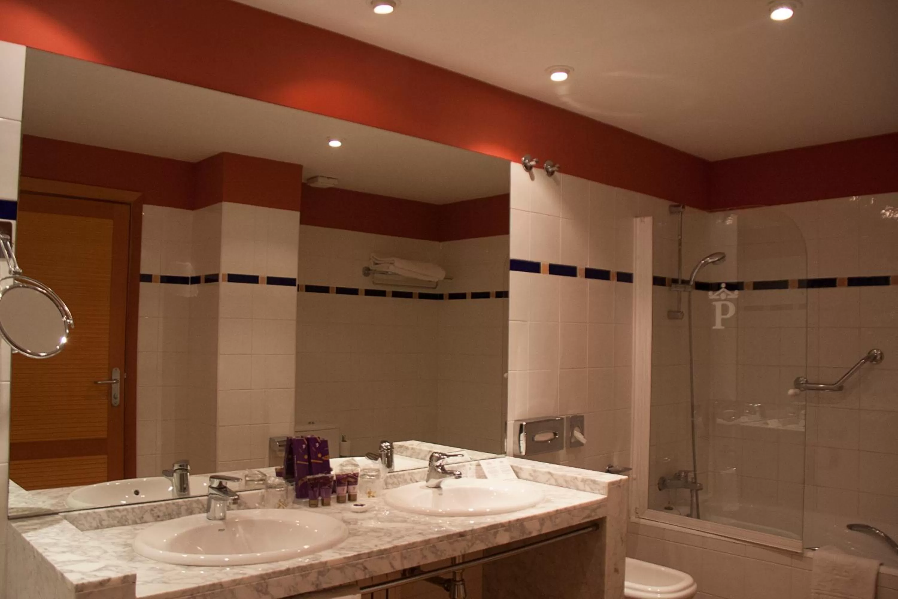 Bathroom in Parador de Benicarló