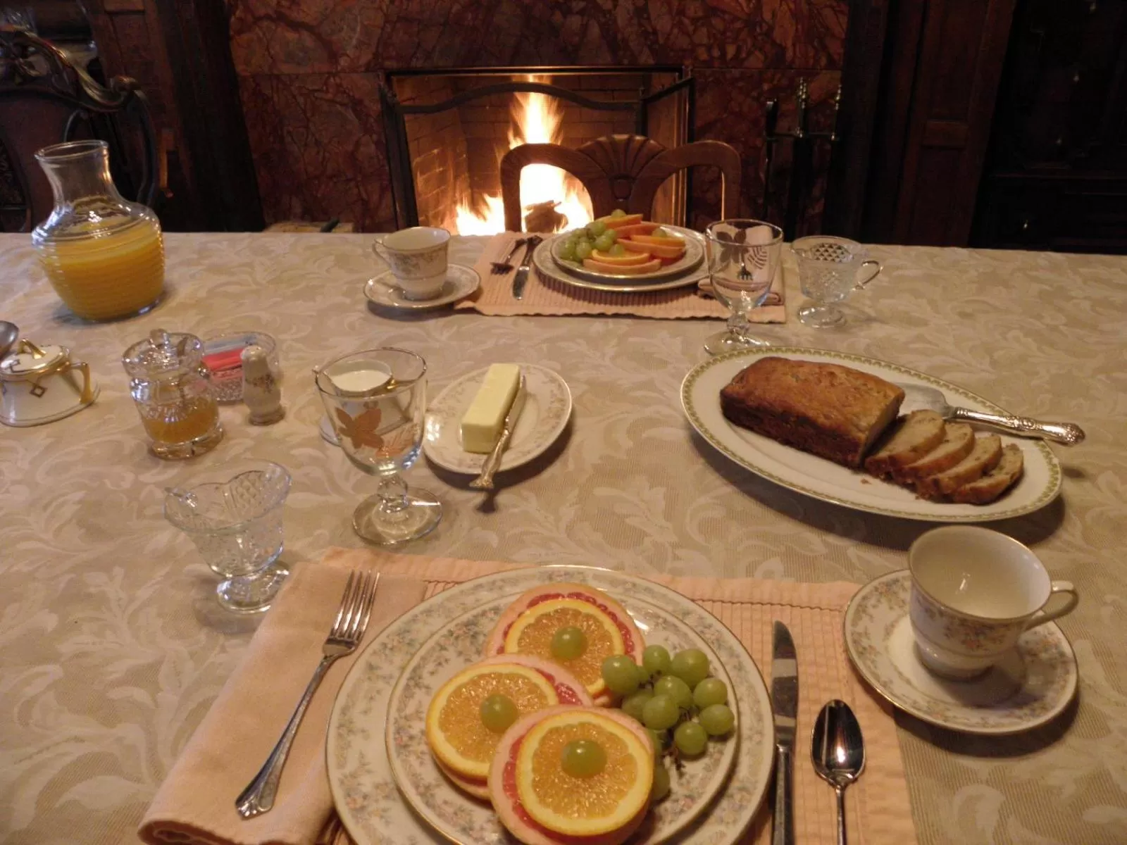 Continental breakfast in Lehmann House Bed & Breakfast