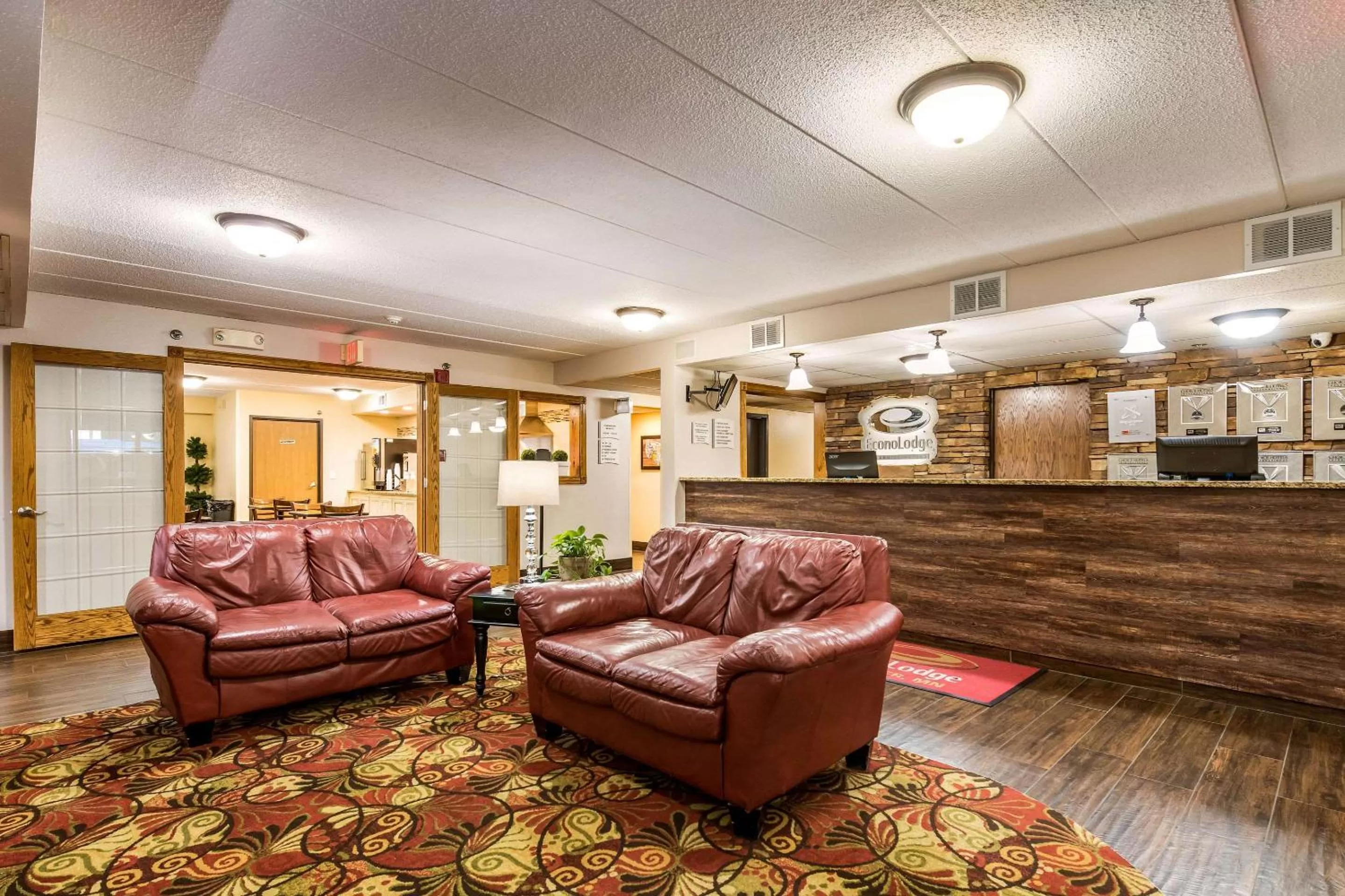 Econo Lodge Mayo Clinic Area