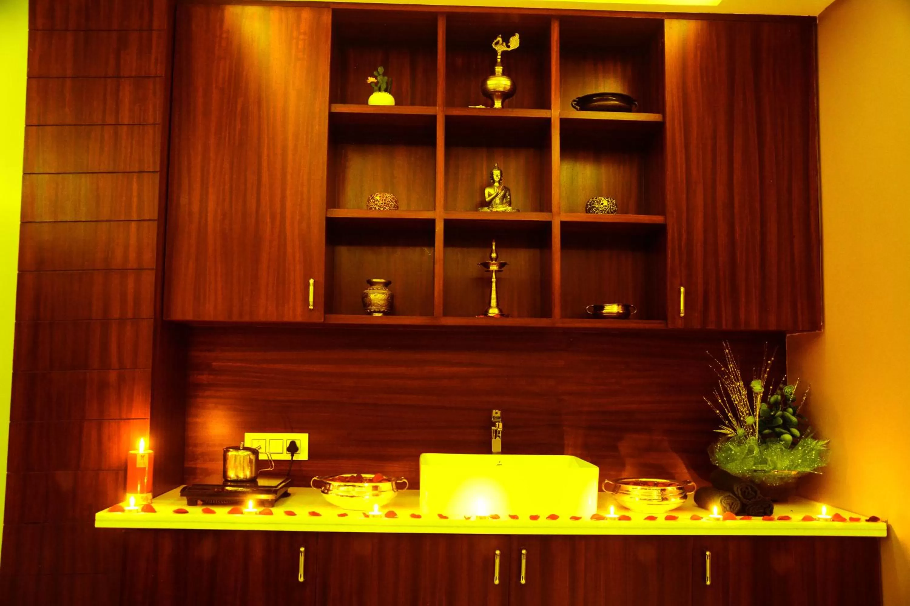 Massage in Sandesh The Prince