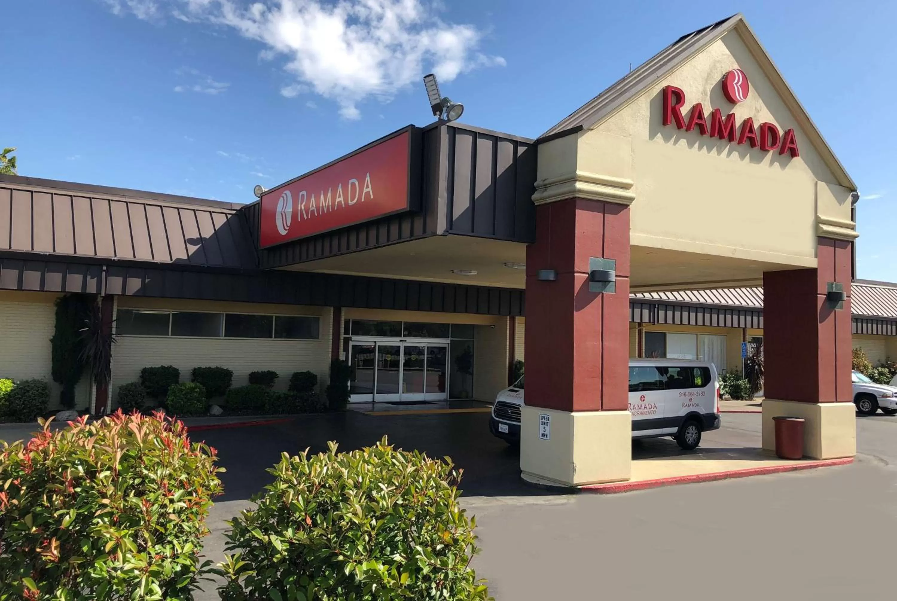 Property building in Ramada by Wyndham Sacramento