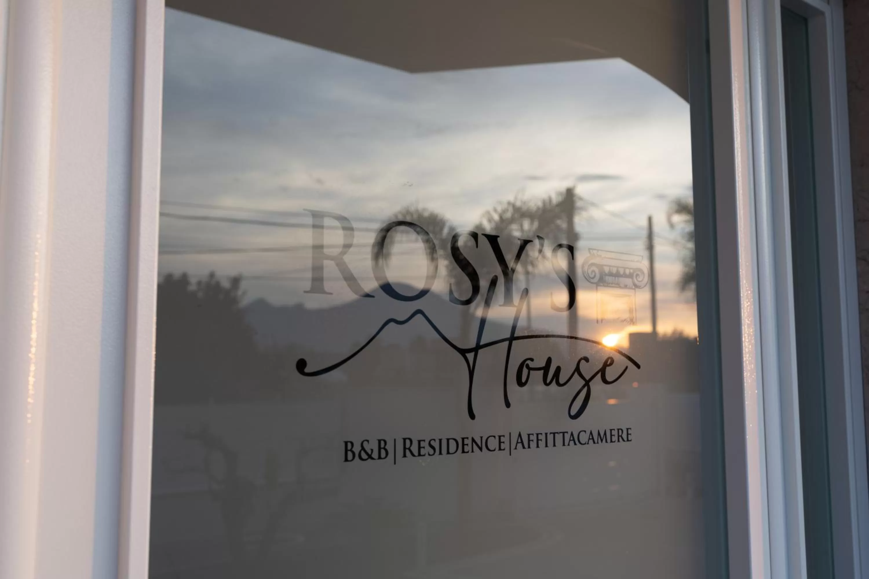 Property logo or sign in Rosy's House