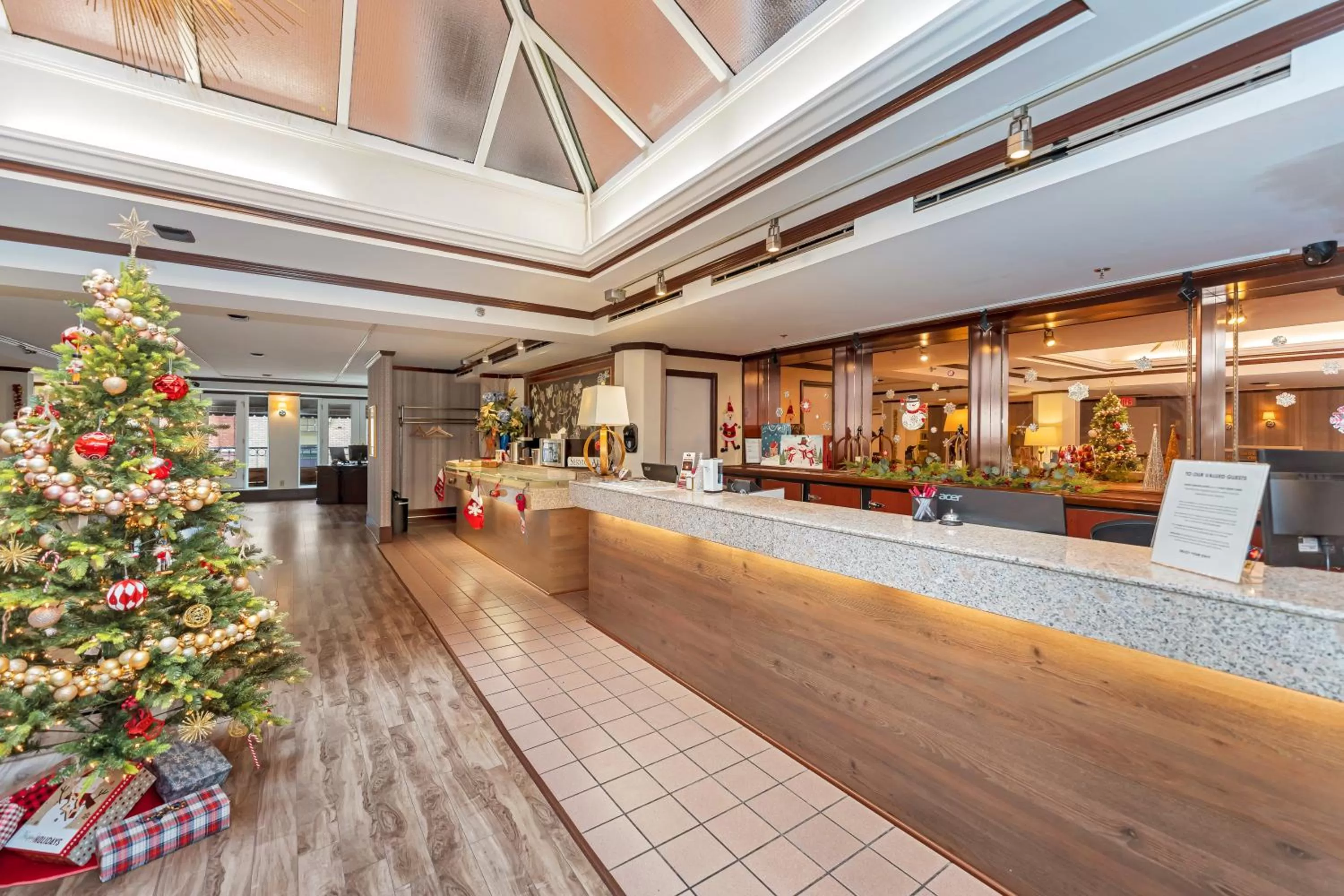 Lobby or reception in The Bedford Regency Hotel