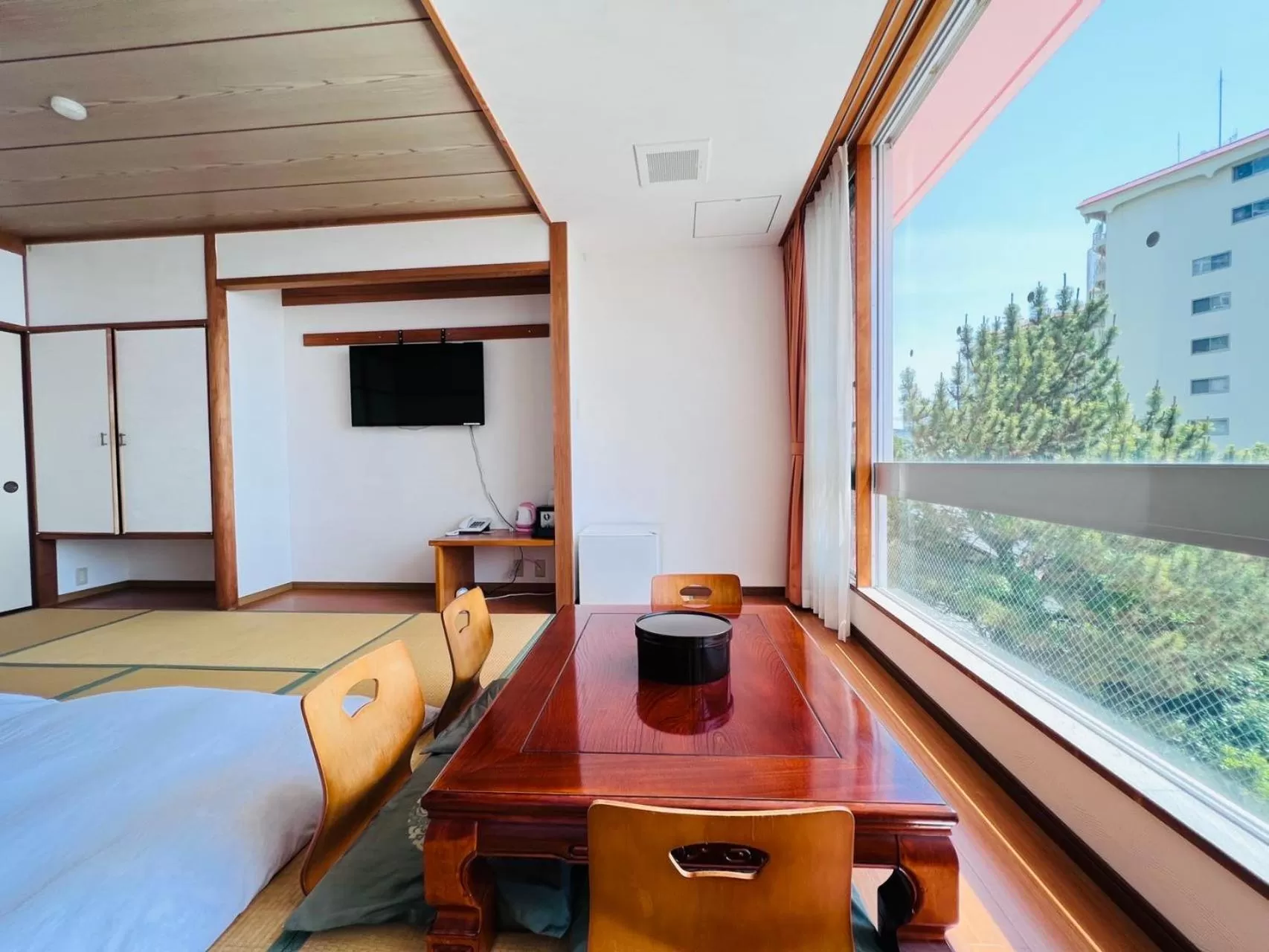 Bed in Esperanza Resort Atami-エスペランサリゾート熱海