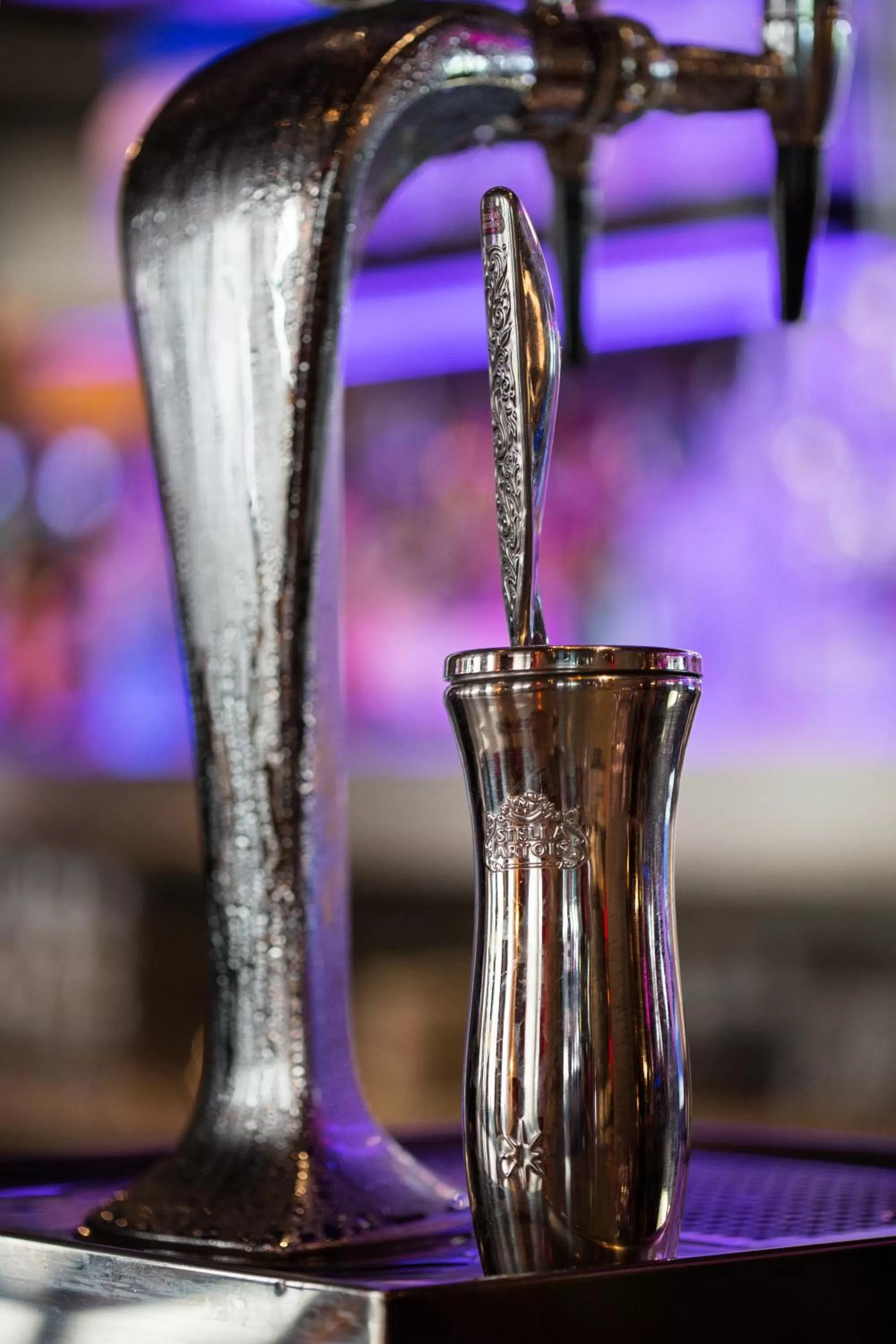 Decorative detail in pentahotel Reading