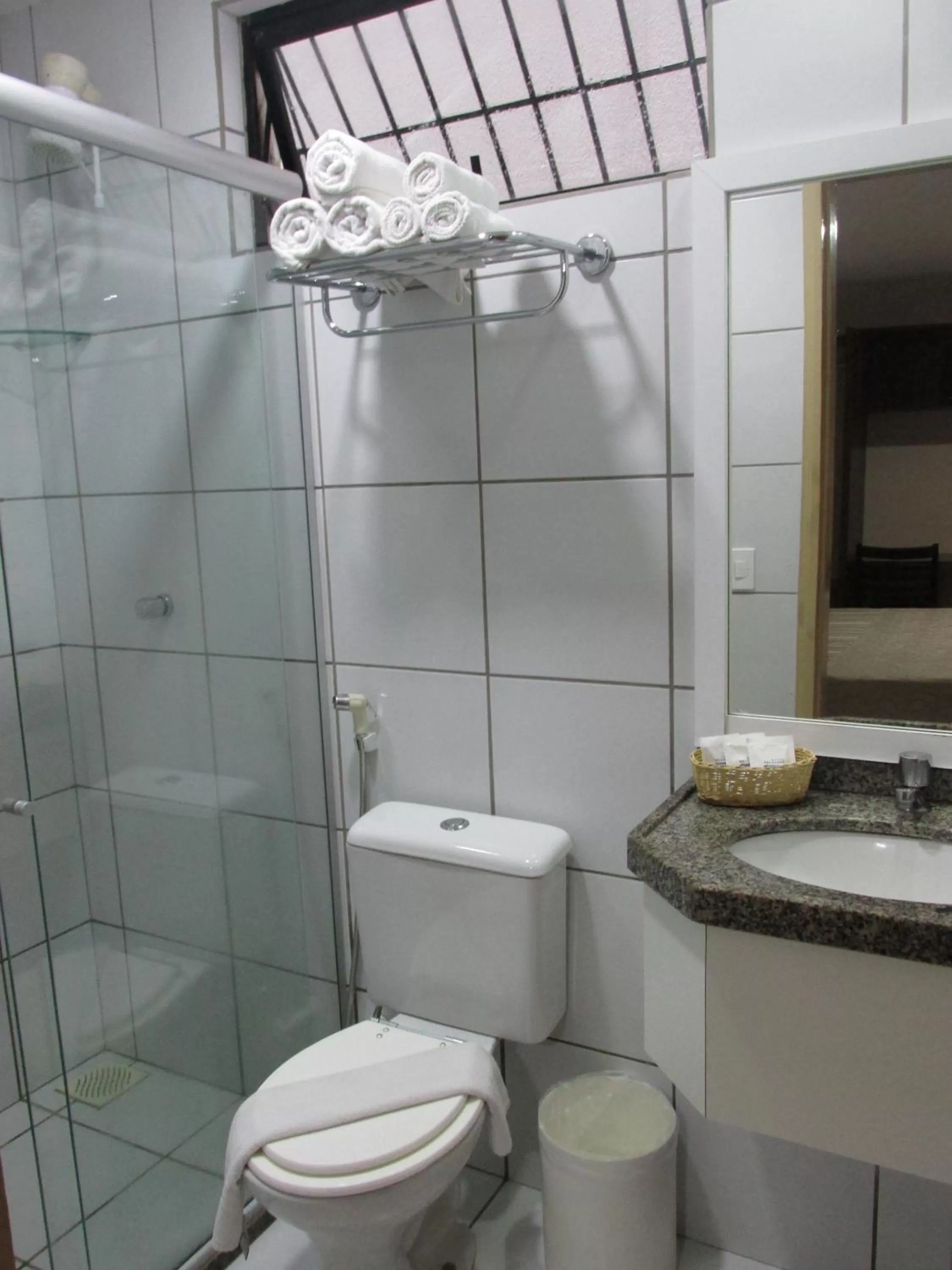 Bathroom in Hotel Villamaris