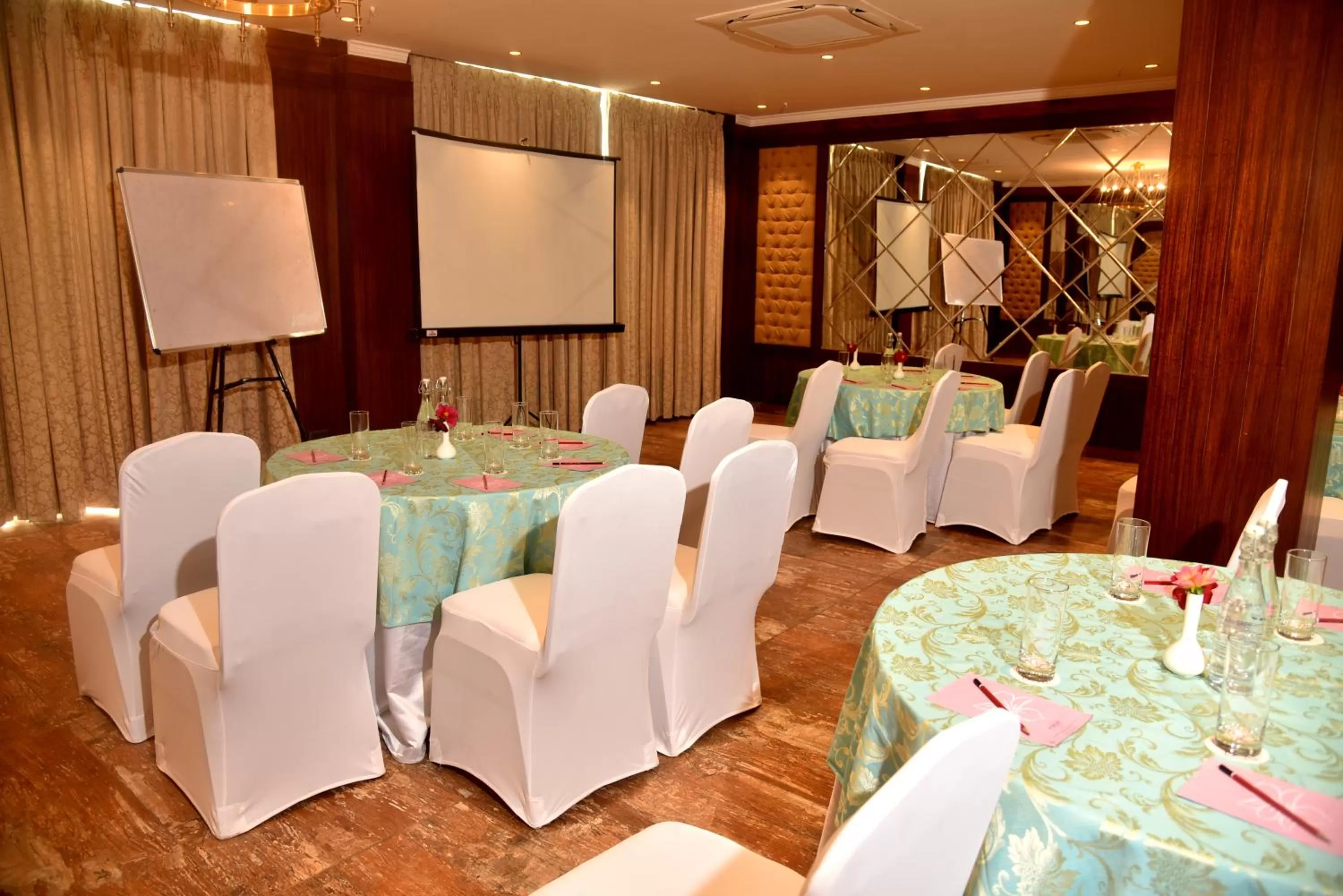 Banquet/Function facilities in The Orchid Shimla