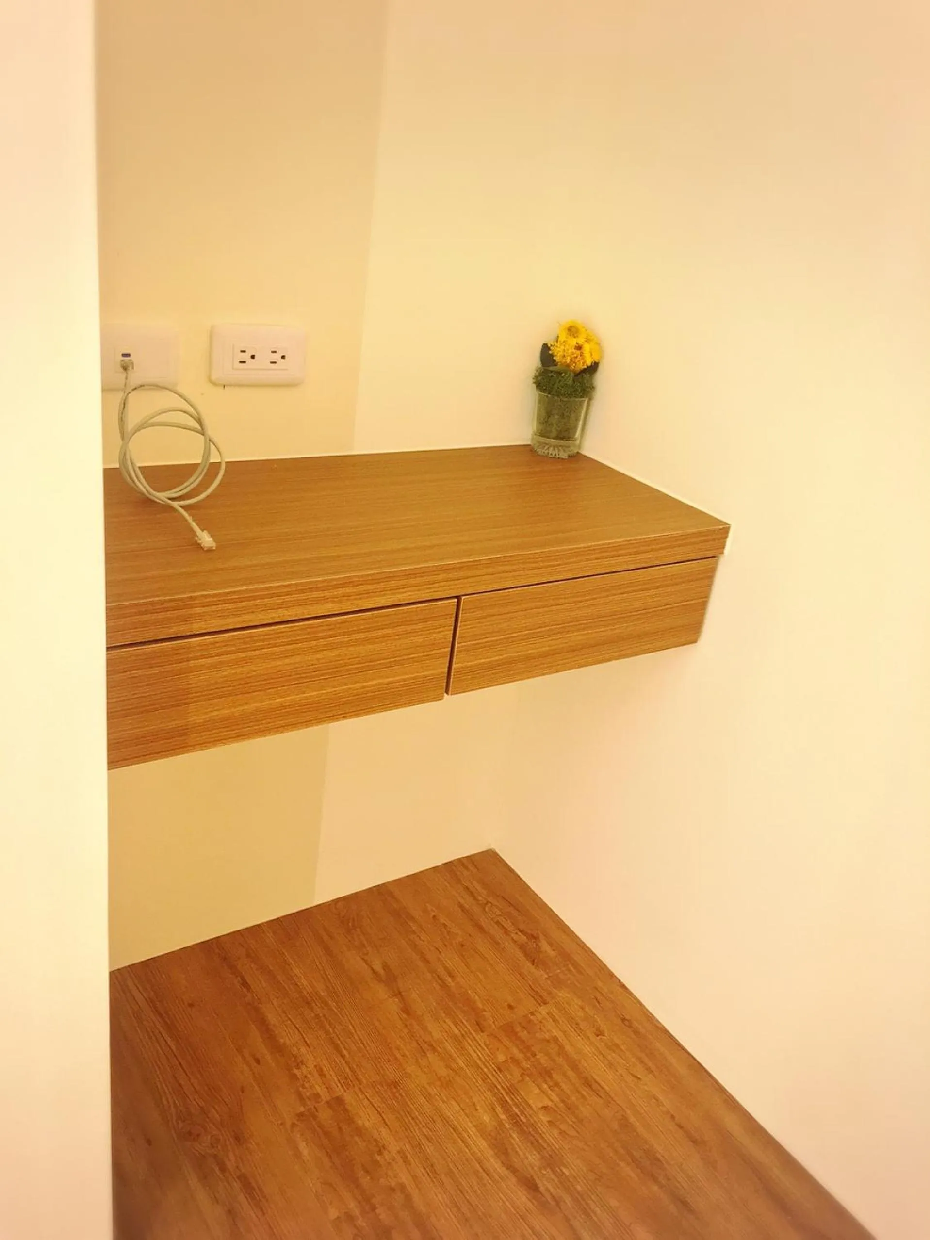 Library in Master Chitow Hostel