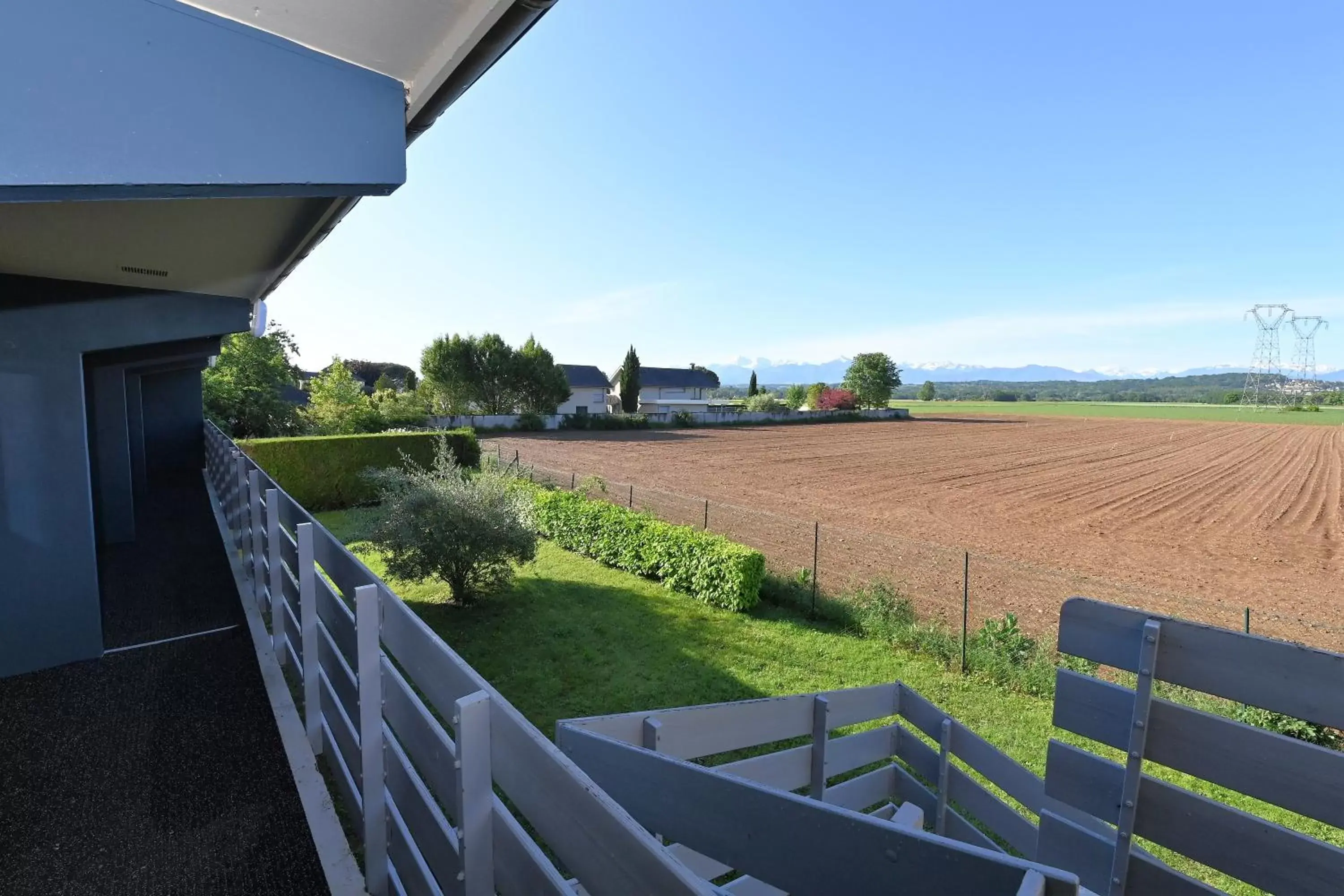 Standard Room - 1 Double Bed - Mountain View in Kyriad Tarbes Odos Standard Room - 1 Double Bed - Mountain View in Kyriad Tarbes Odos