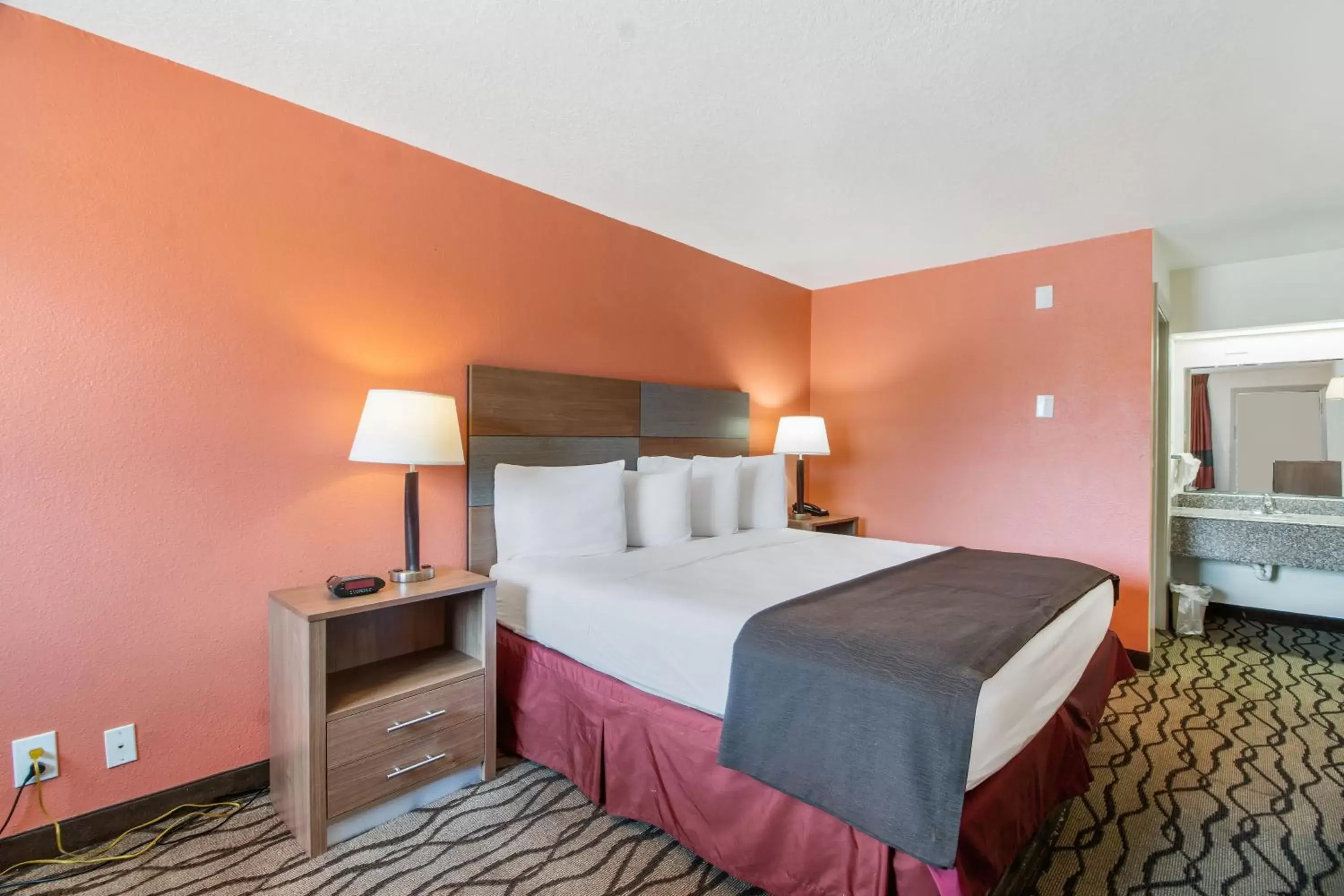 Deluxe King Room - Ground Floor in Motel 6 Galveston, TX Seawall Deluxe King Room - Ground Floor in Motel 6 Galveston, TX Seawall