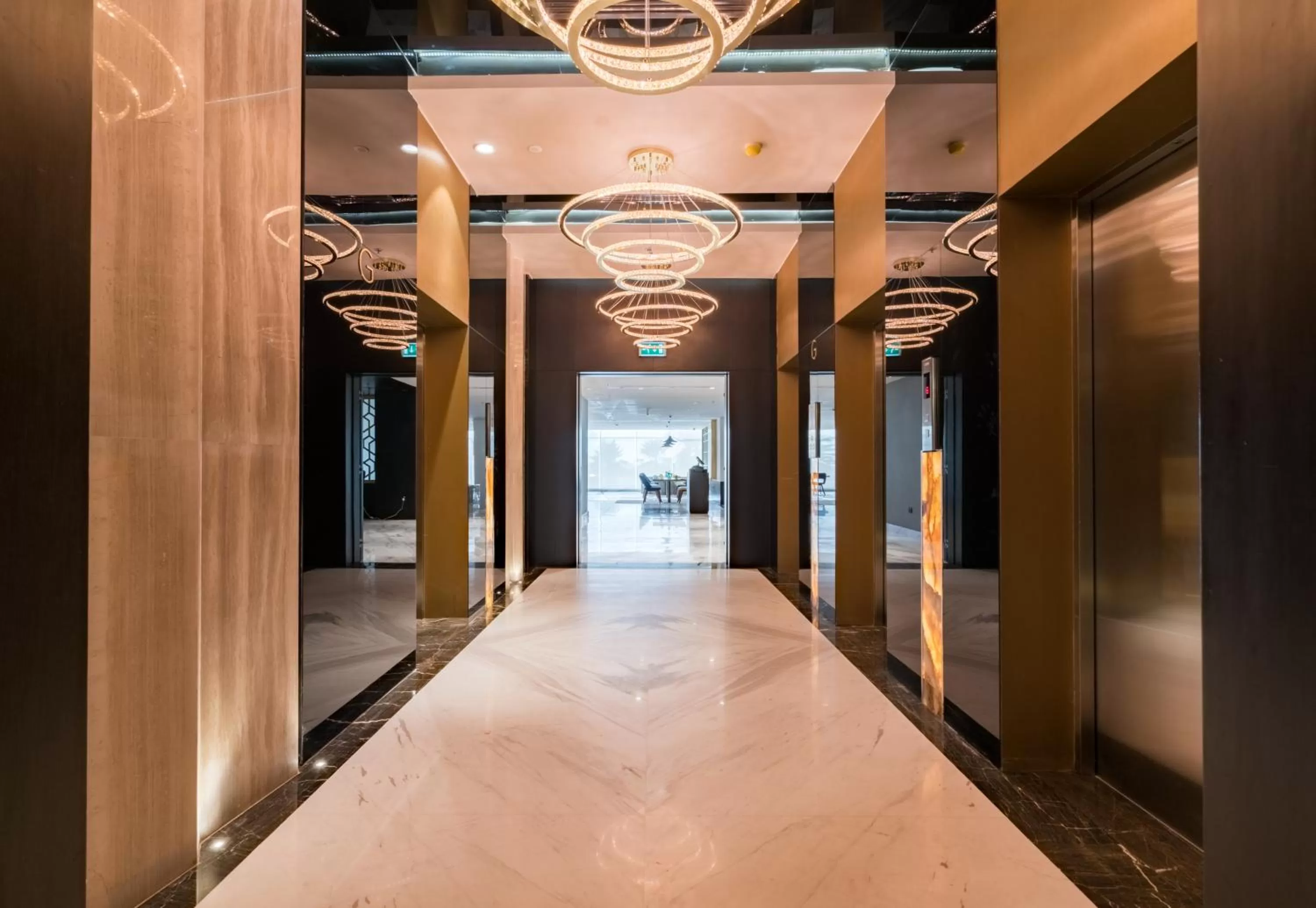 Lobby or reception in The Grove Hotel & Conference Centre Bahrain