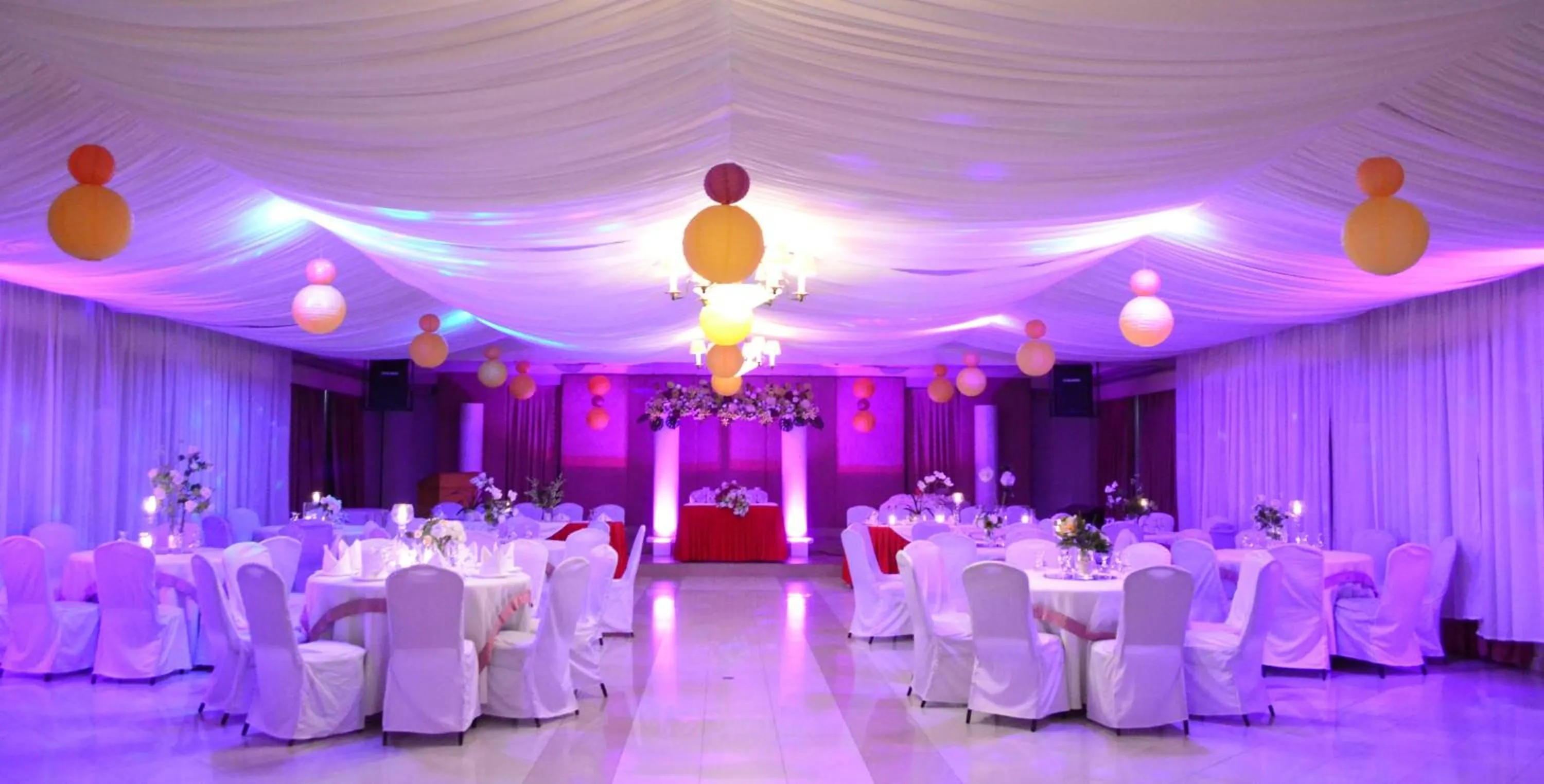 Banquet/Function facilities in Grand City Hotel Inc.
