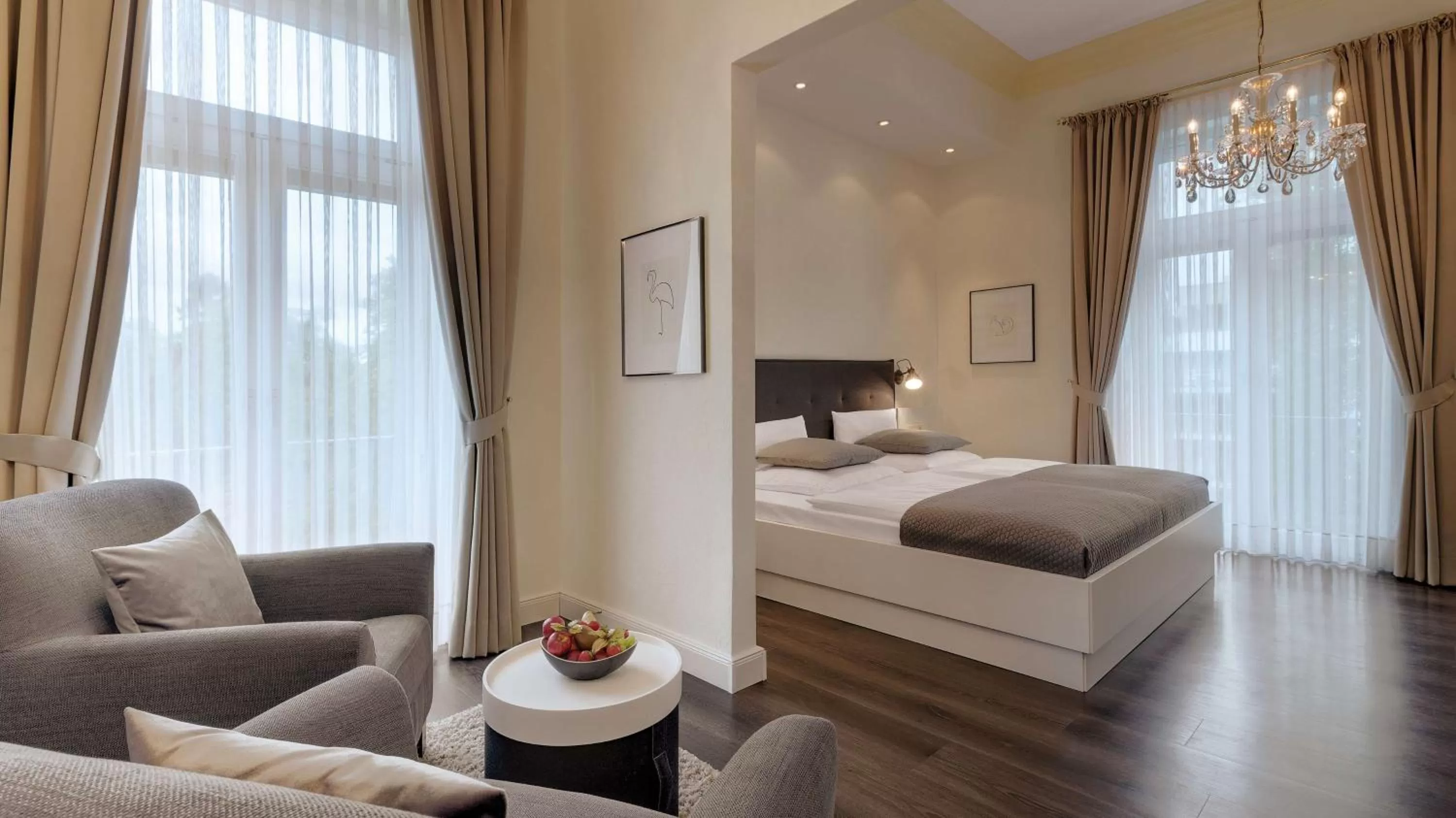 Bedroom, Bed in Rheinhotel Dreesen