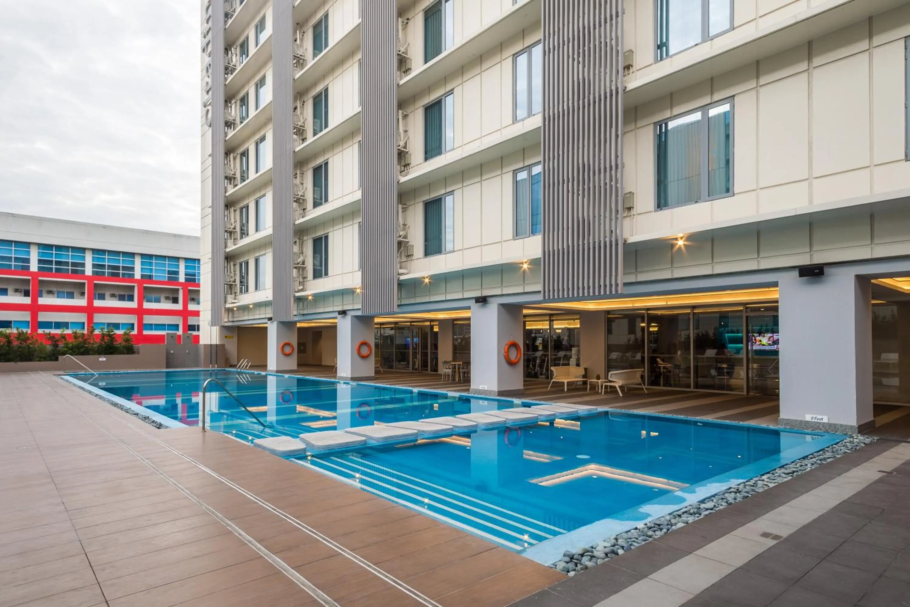 Swimming pool in Citadines Bay City Manila