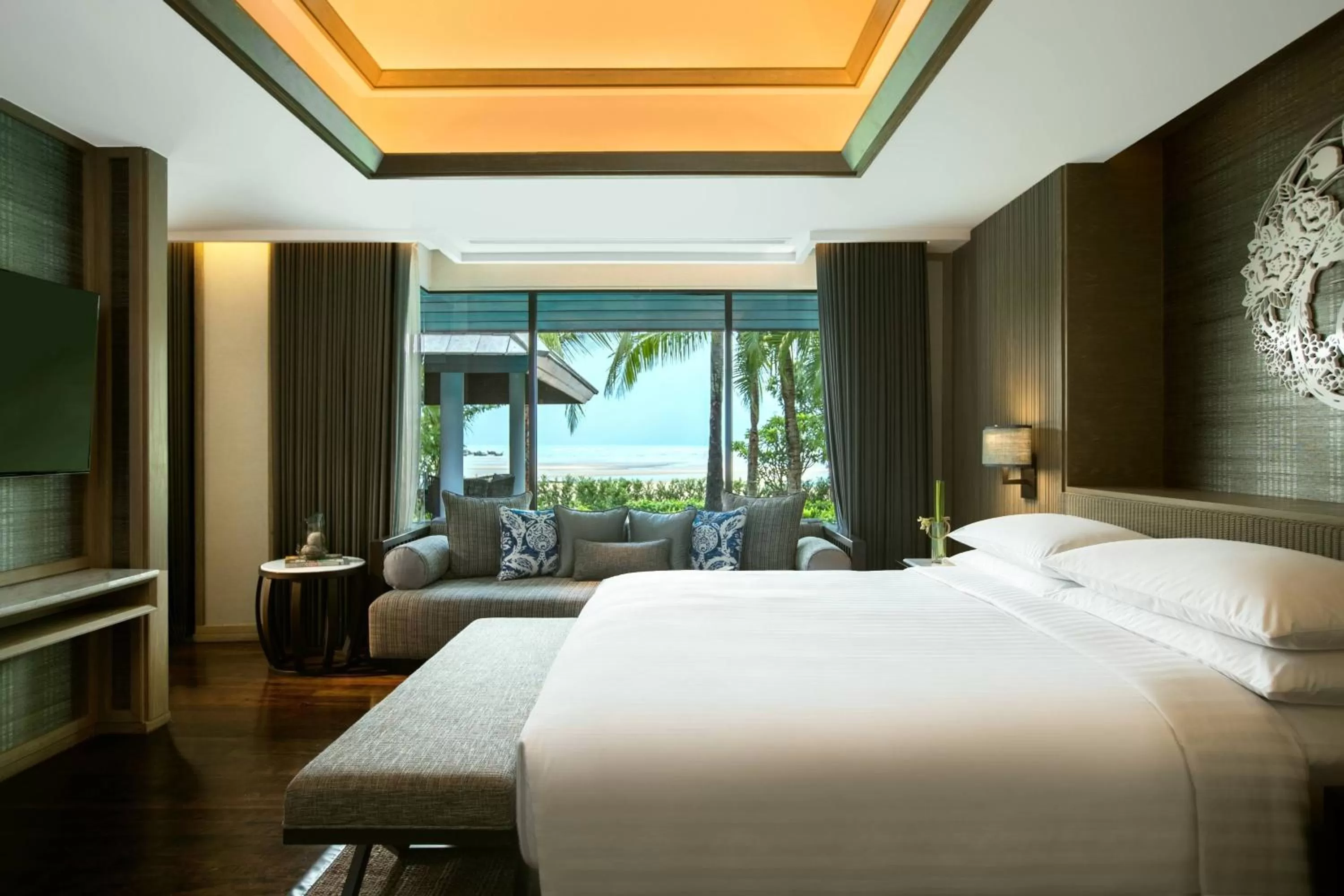 Swimming pool, Bed in Phuket Marriott Resort and Spa, Nai Yang Beach