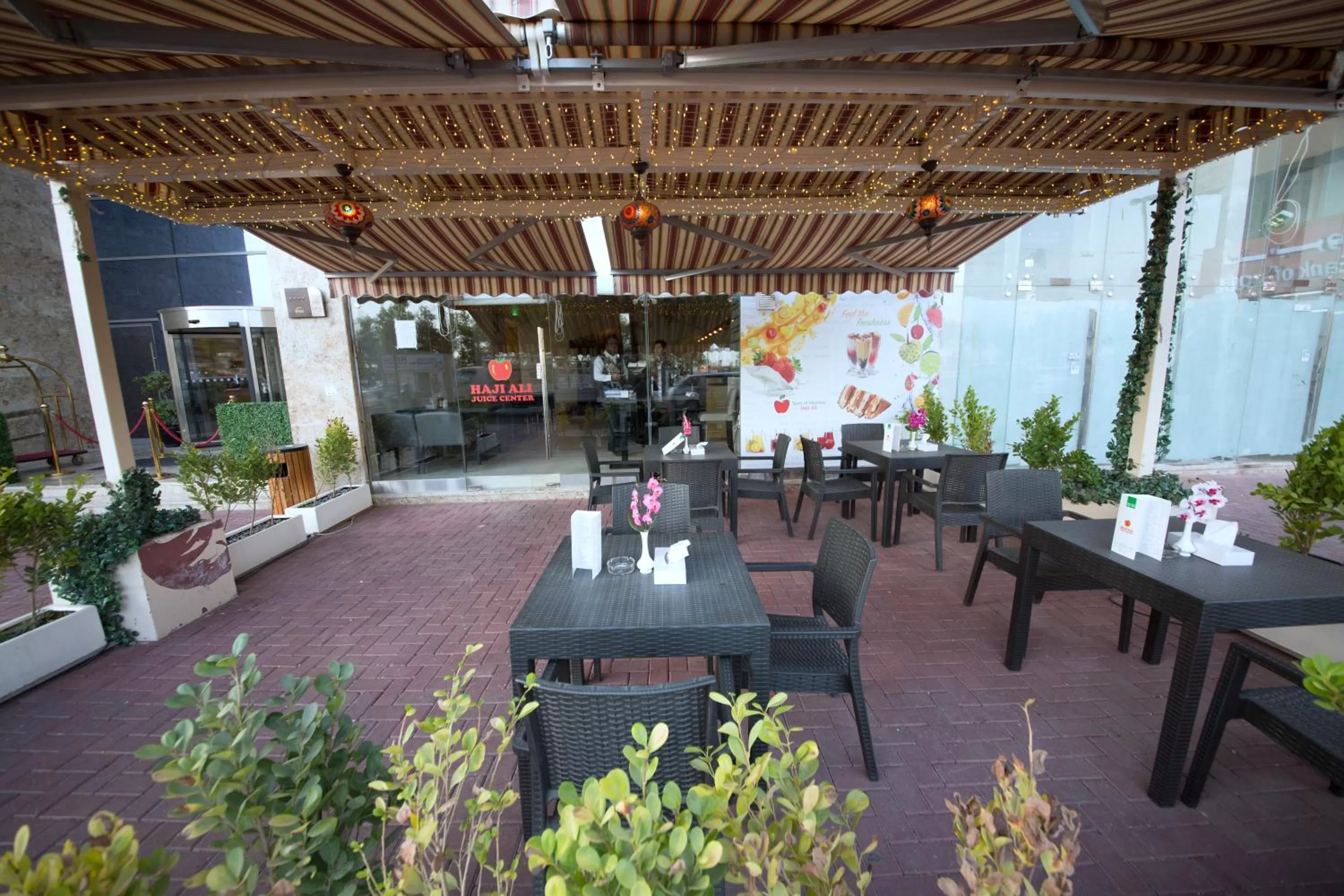 Restaurant/places to eat in Best Western Plus Pearl Creek