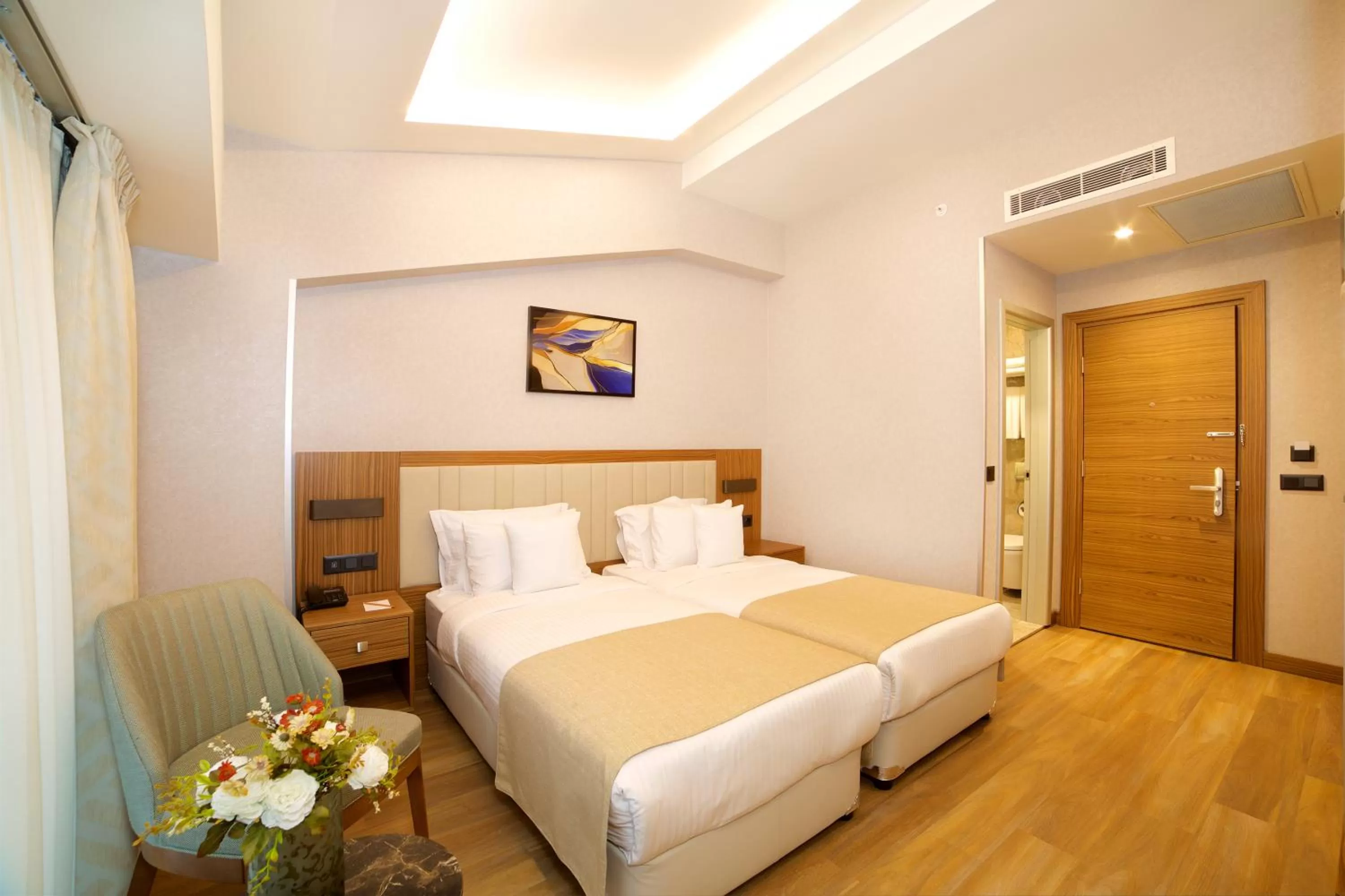 Bed in Erboy Hotel Istanbul Sirkeci