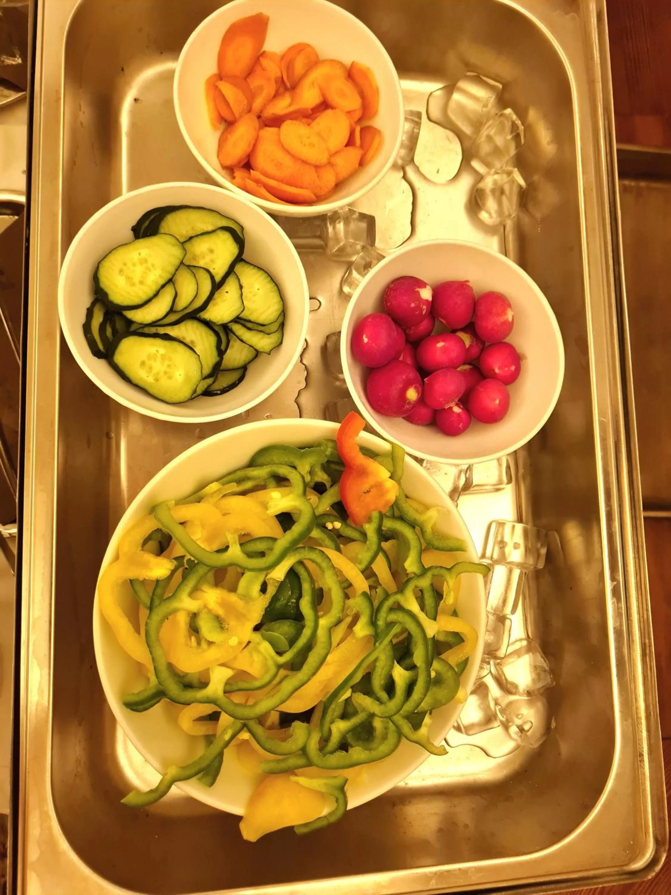 Food in AZUR ROOMS LJUBLJANA