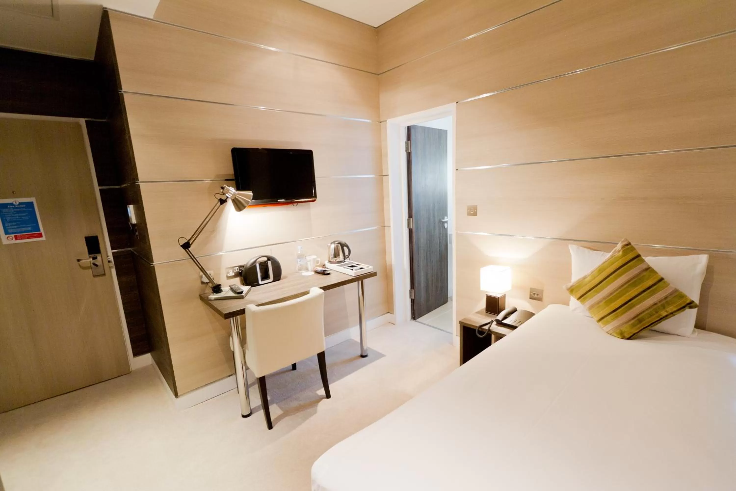 Bed in The Wesley Euston