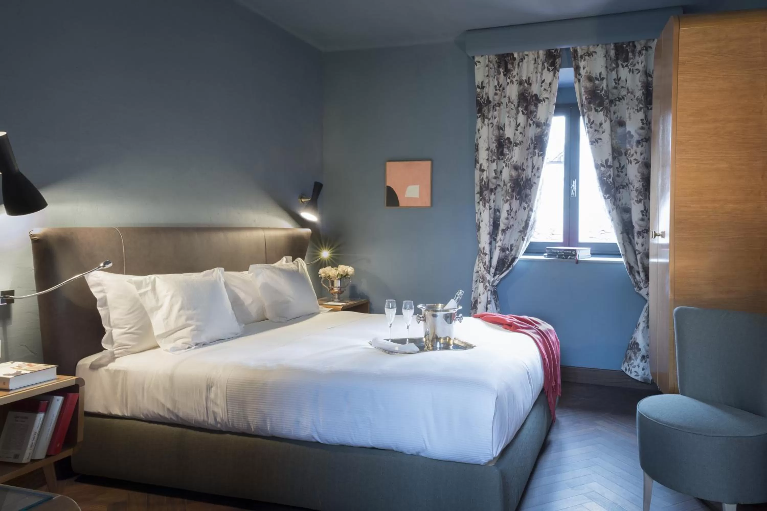 Bedroom, Bed in Hotel Garibaldi Blu - WTB Hotels