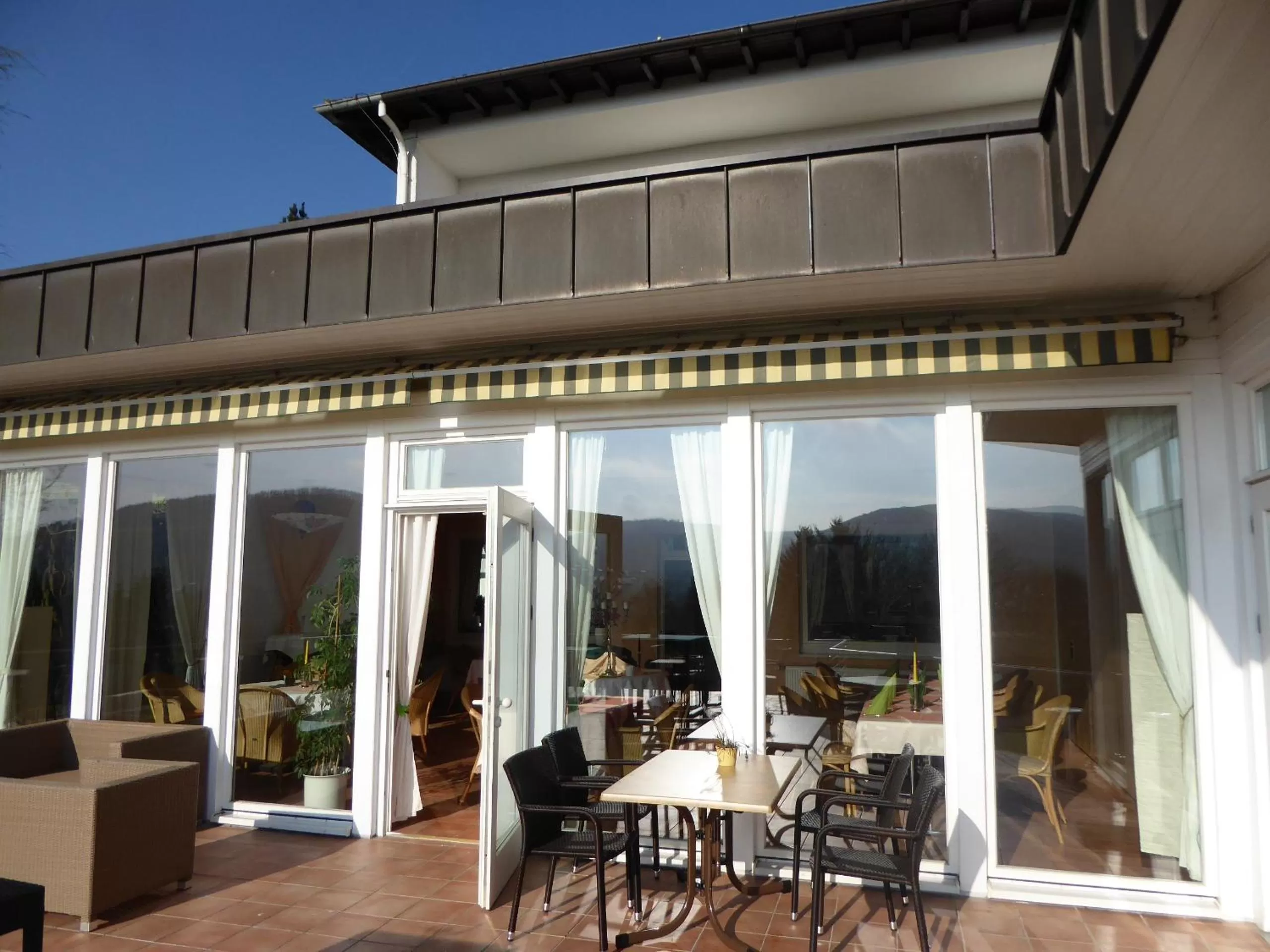 Property building, Restaurant/Places to Eat in Sonnenhof