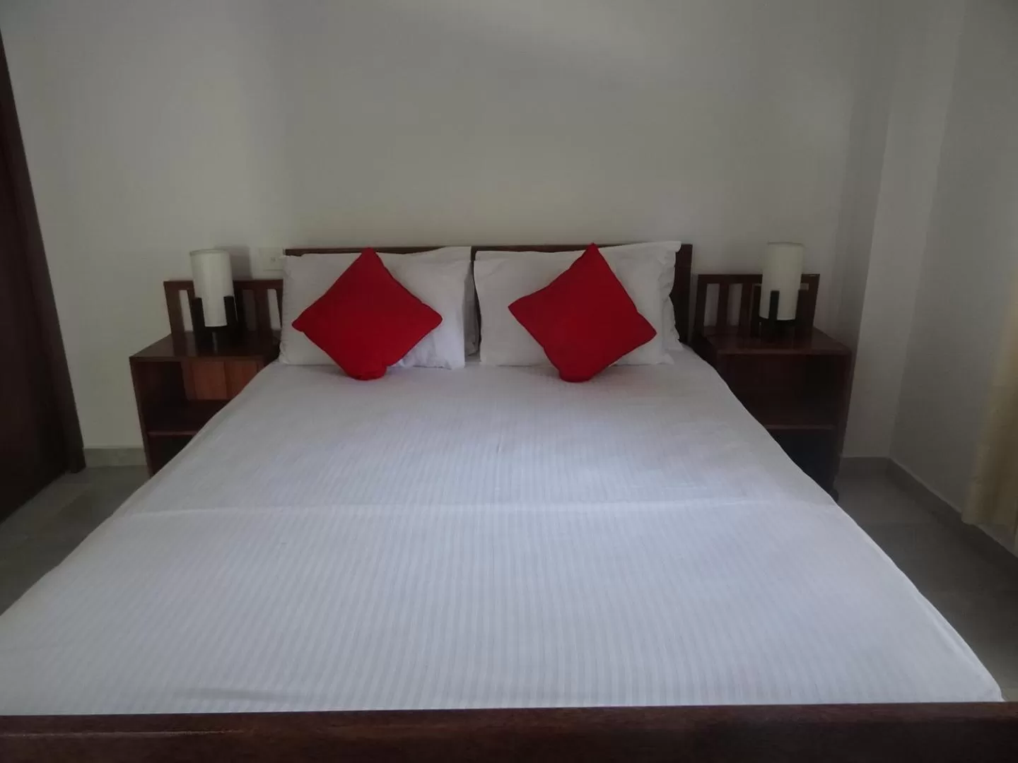 Photo of the whole room, Bed in Amssler Beach Stay