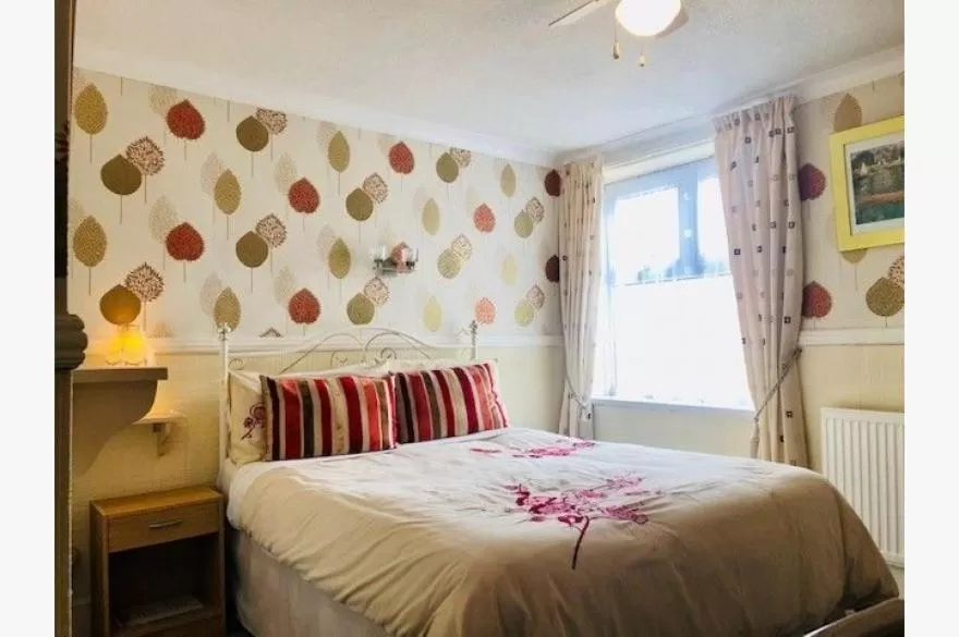 Bed in Dunromin Hotel