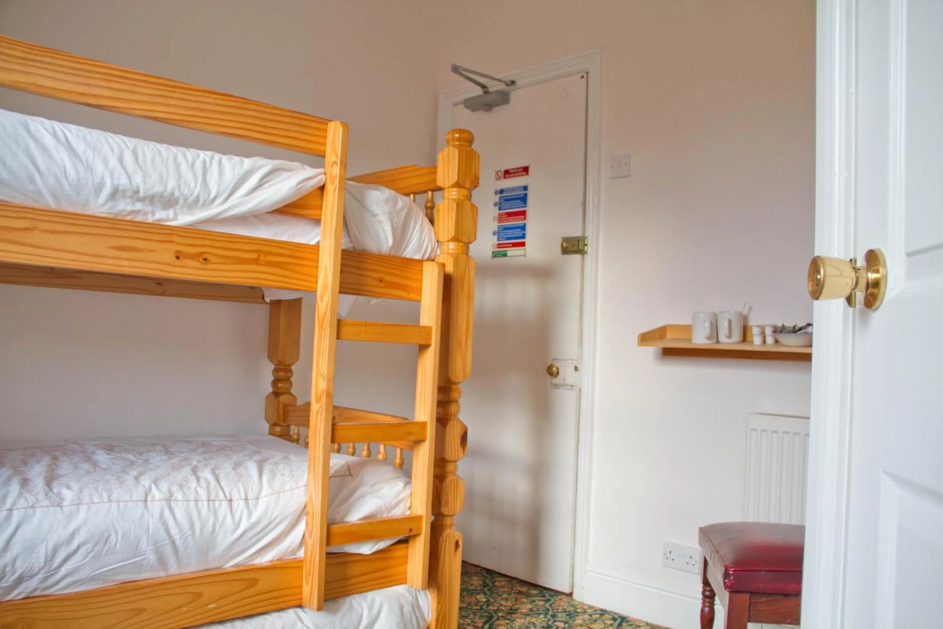 Photo of the whole room, Bed in Llandudno Hostel