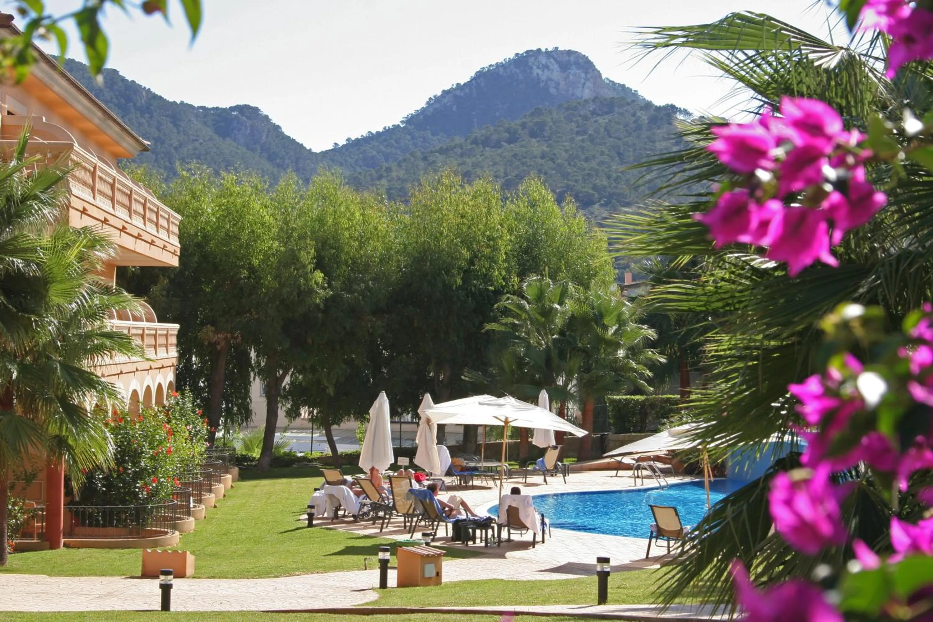 Facade/entrance in Mon Port Hotel & Spa